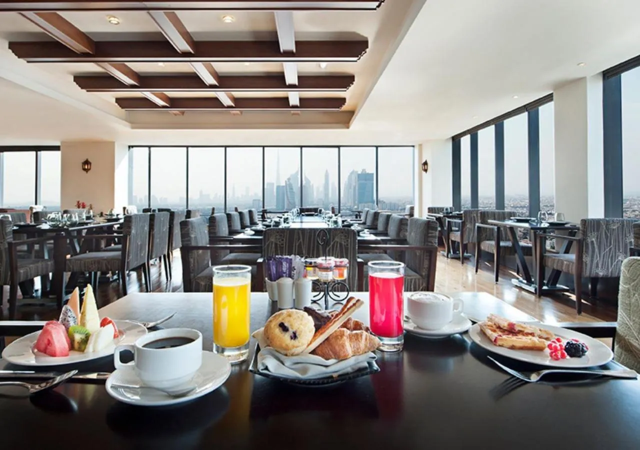 Breakfast in Park Regis Kris Kin Hotel