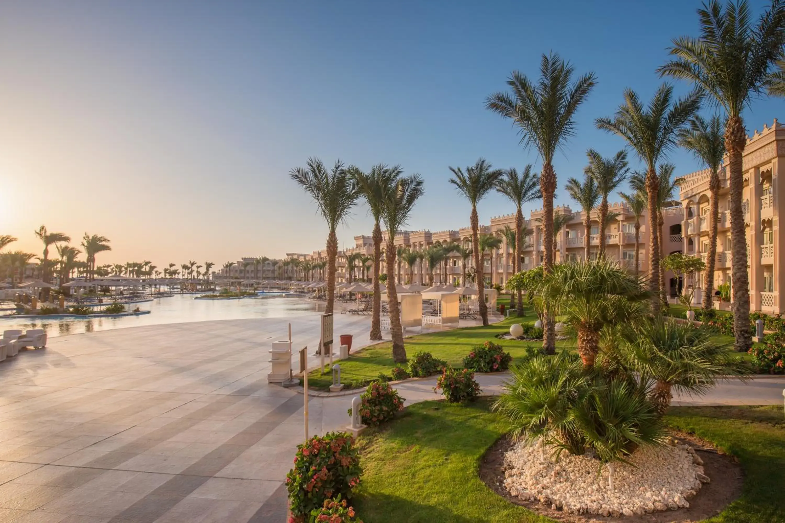 Property building in Pickalbatros Palace - Aqua Park Hurghada Property building in Pickalbatros Palace - Aqua Park Hurghada