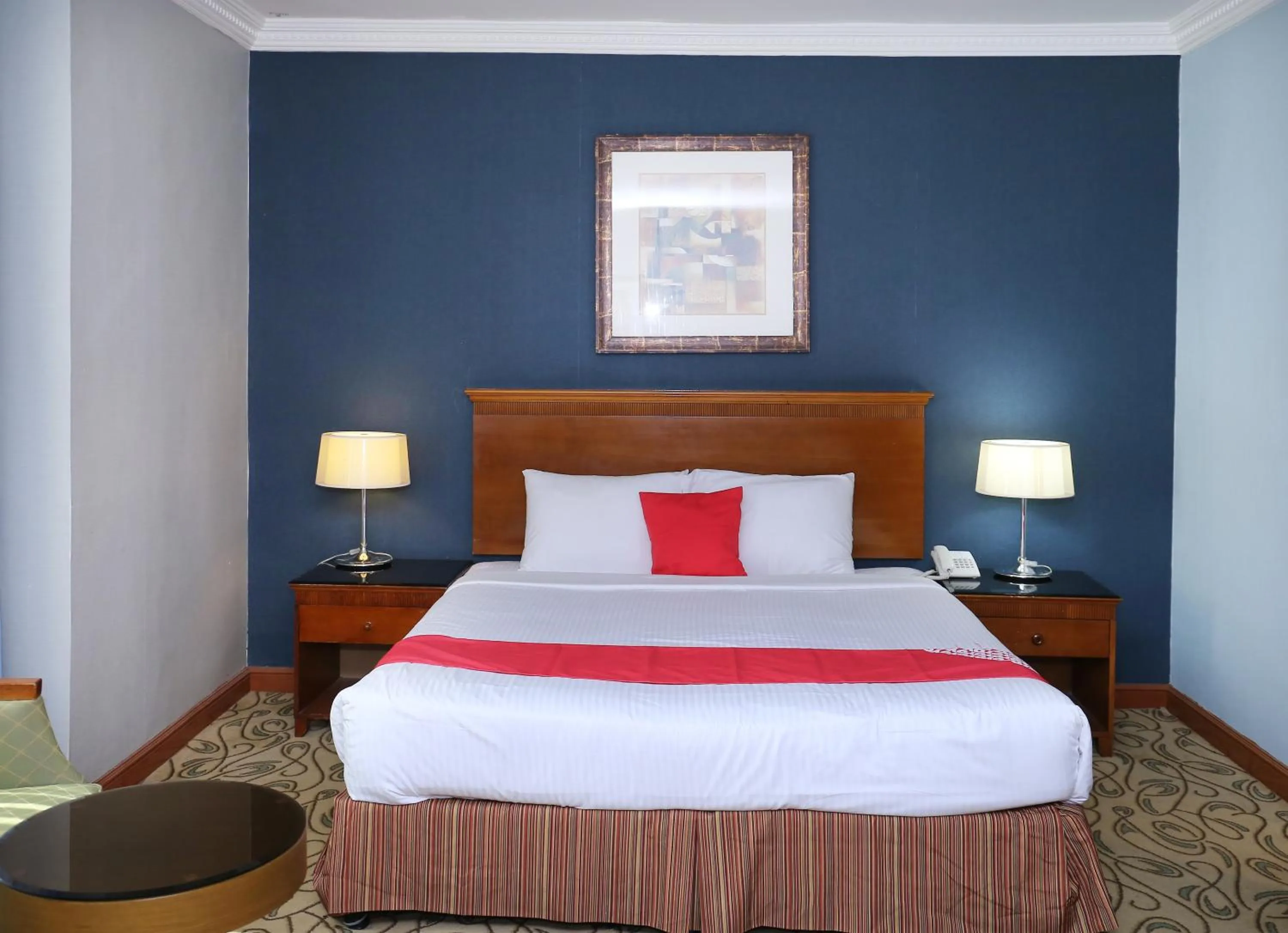 Bed in City Plaza Hotel