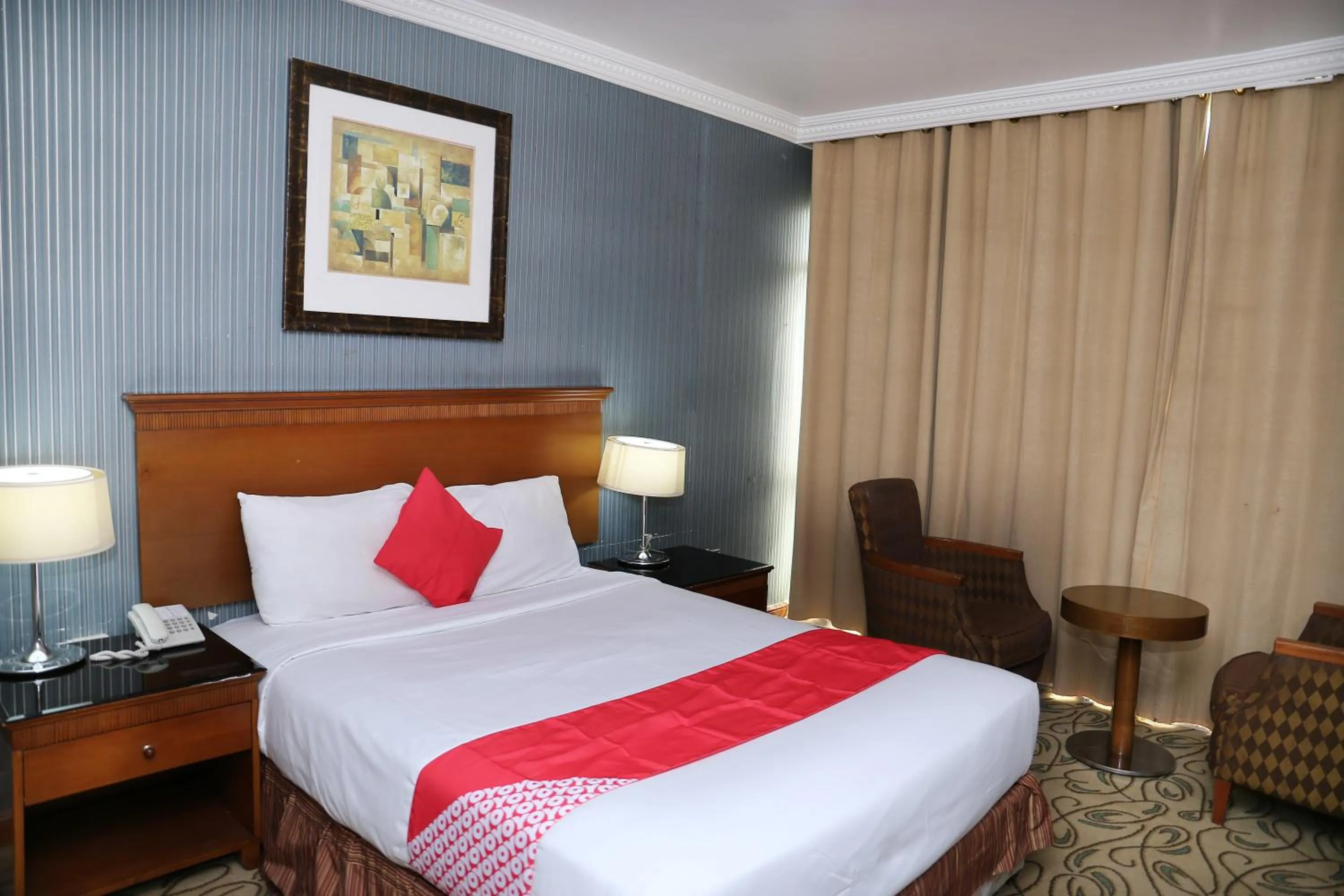 Bed in City Plaza Hotel