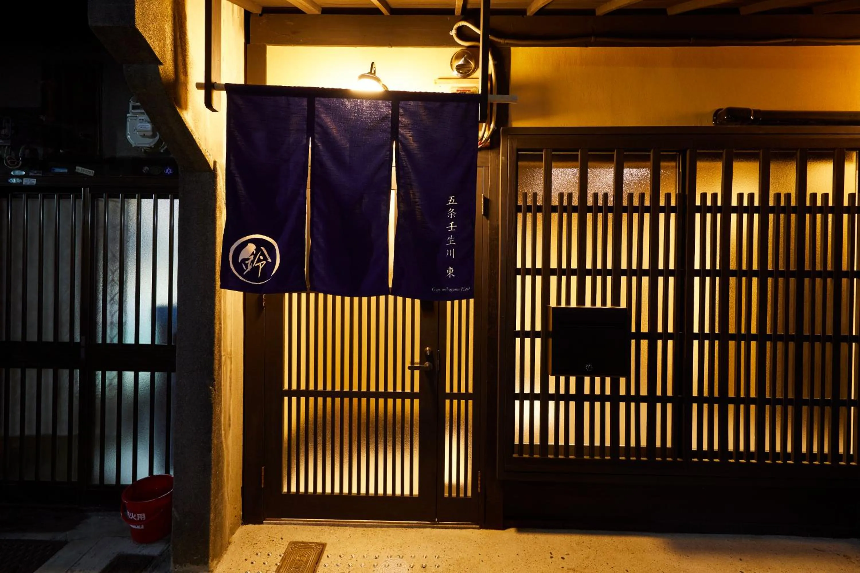 Facade/entrance in Rinn Gojomibugawa East