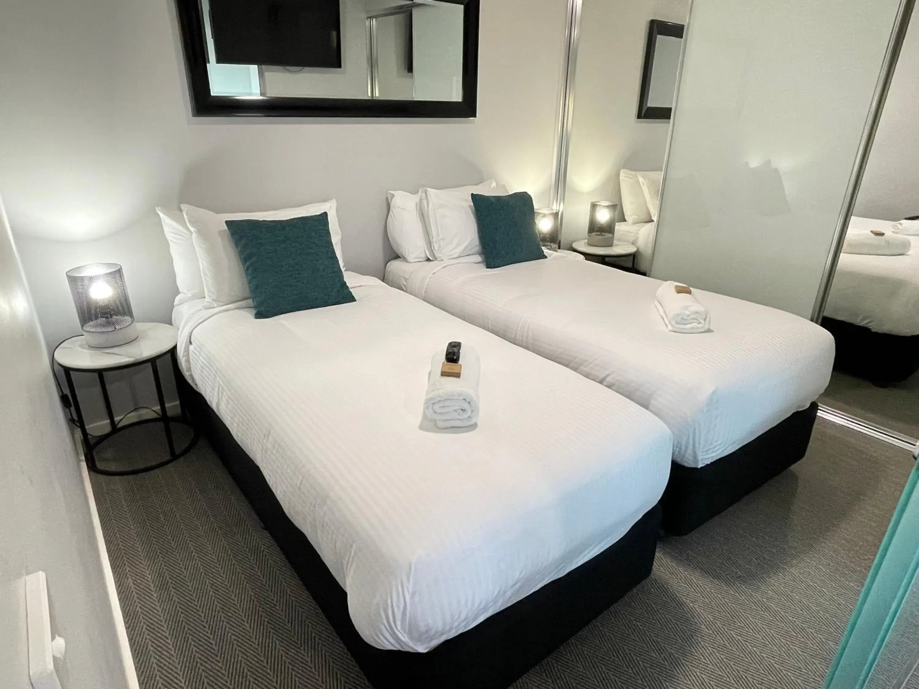 Bed in Honeysuckle Executive Apartments Bed in Honeysuckle Executive Apartments