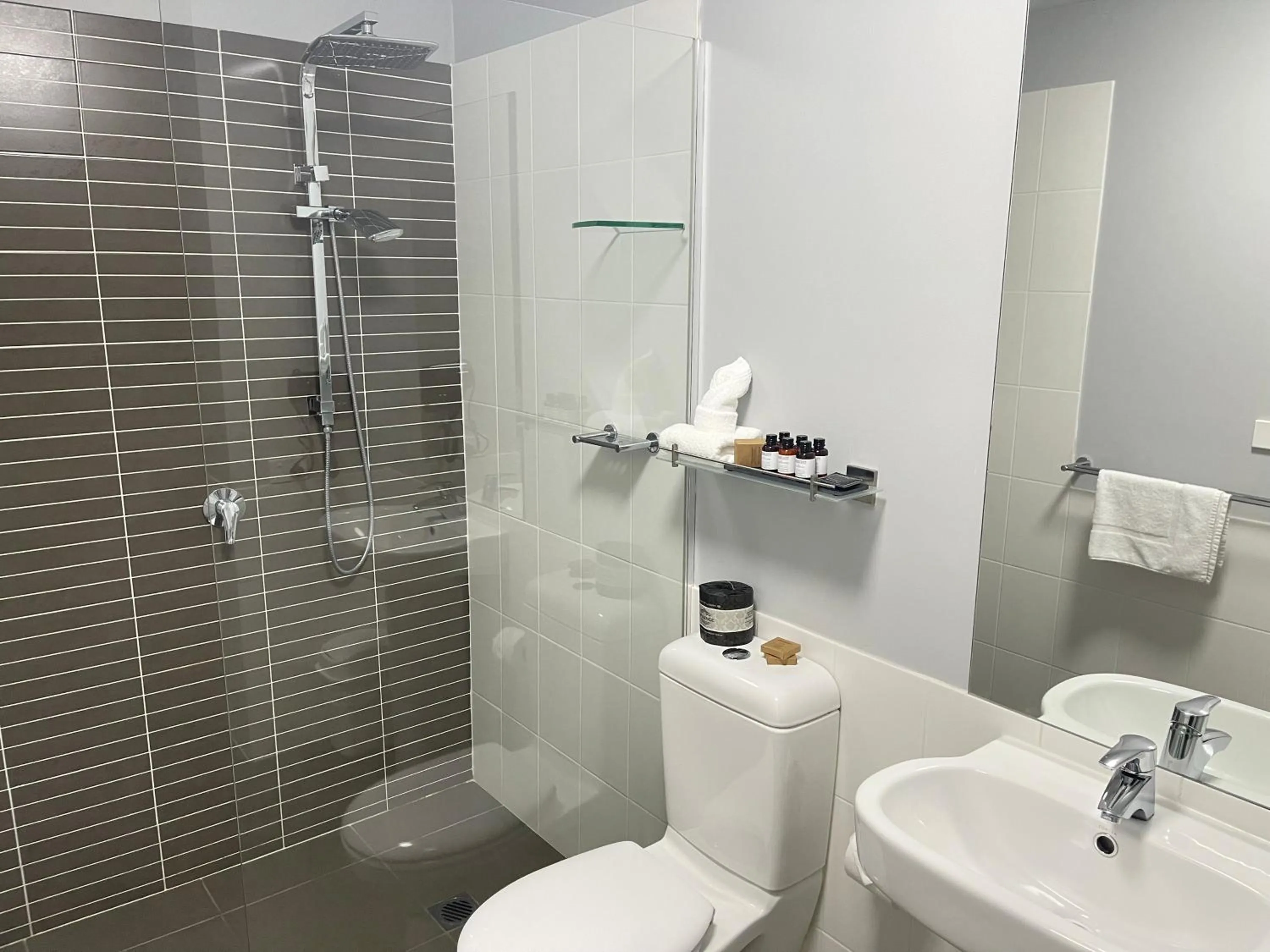 Honeysuckle Executive Apartments