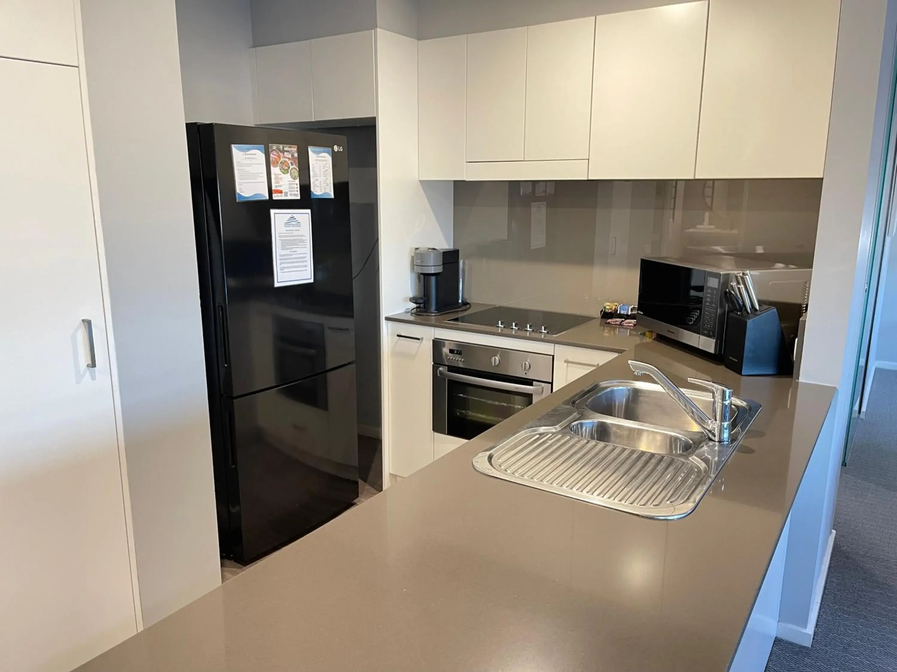 Honeysuckle Executive Apartments Honeysuckle Executive Apartments