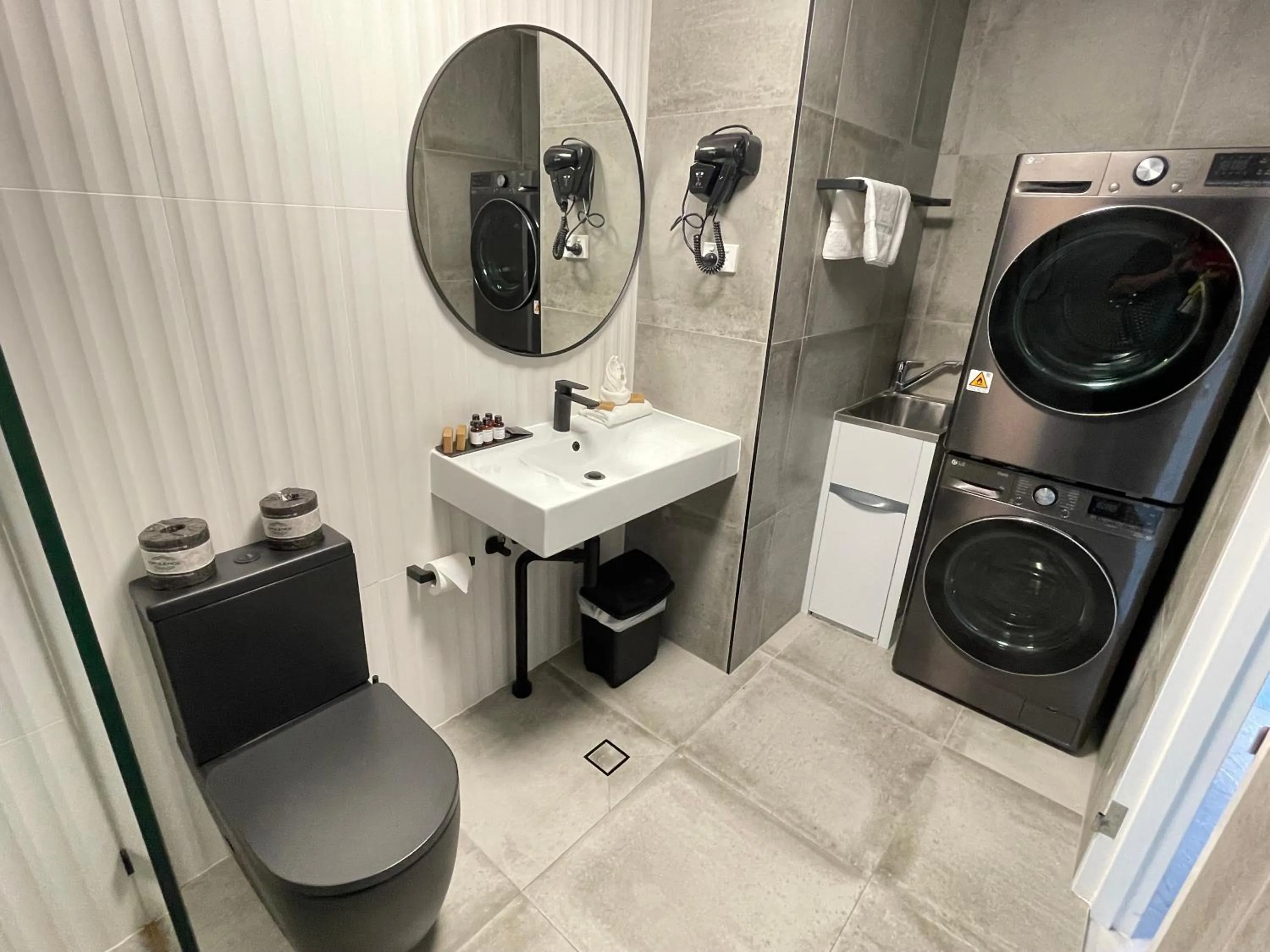 Honeysuckle Executive Apartments