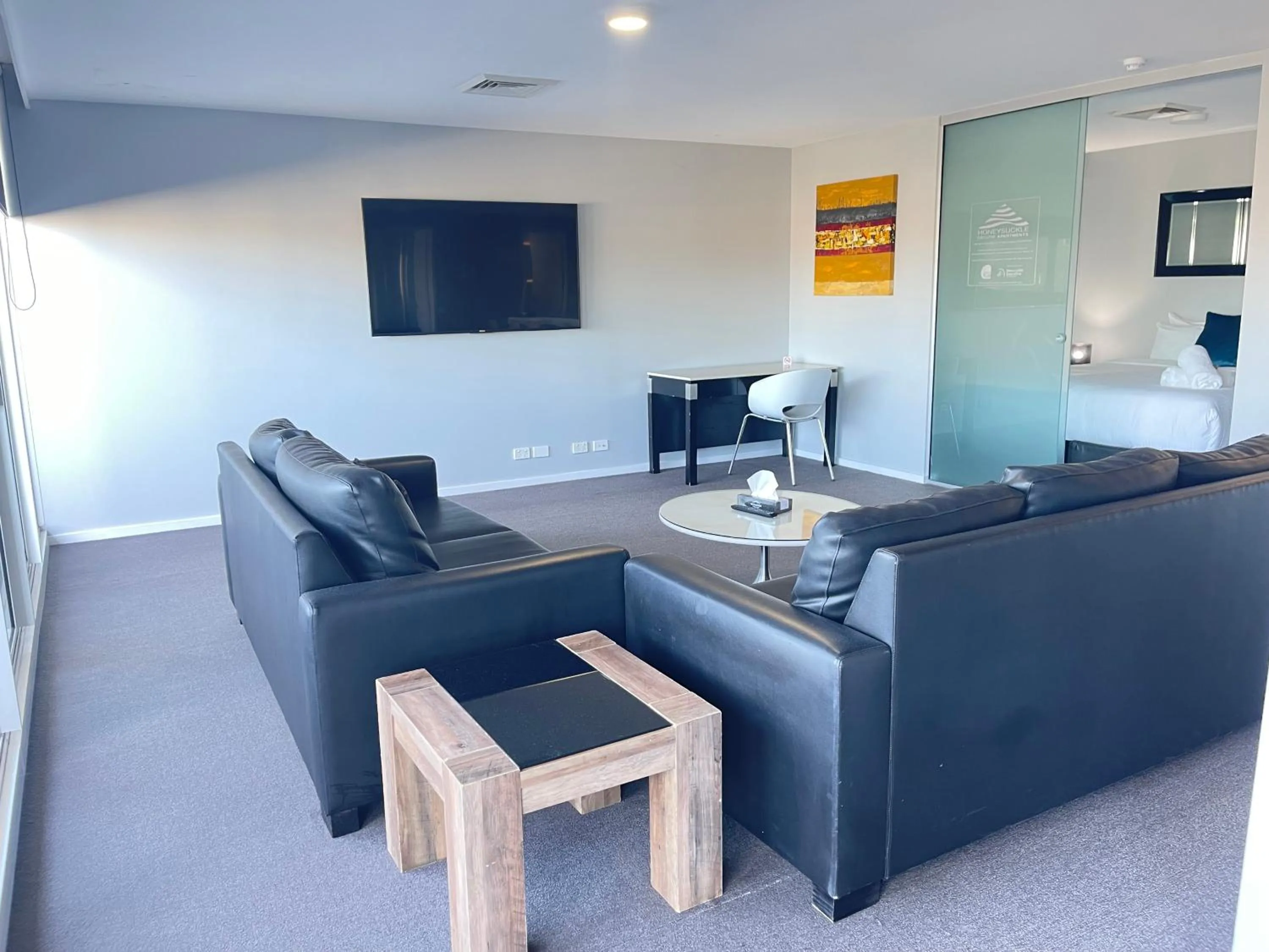 Honeysuckle Executive Apartments