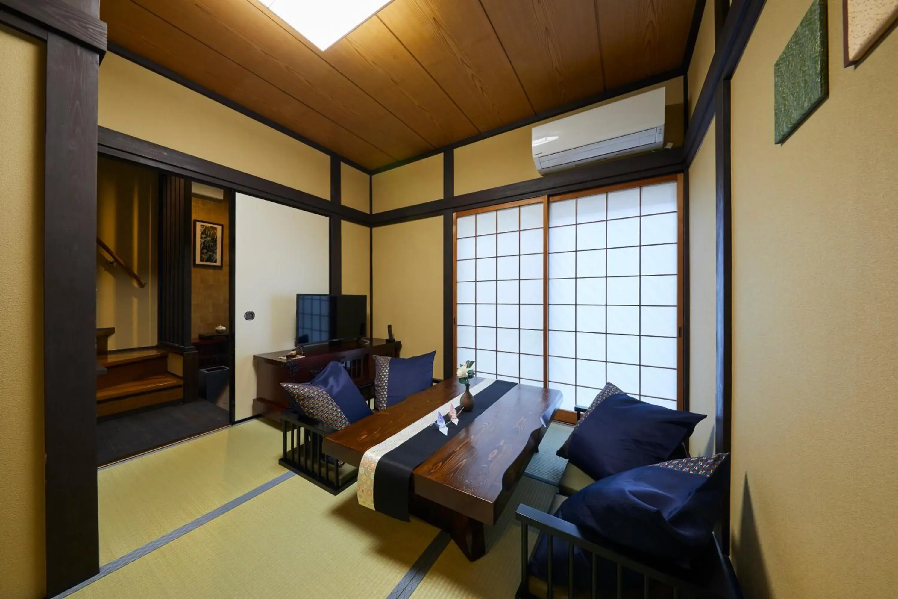Living room in Rinn Yasaka Kodaiji Living room in Rinn Yasaka Kodaiji
