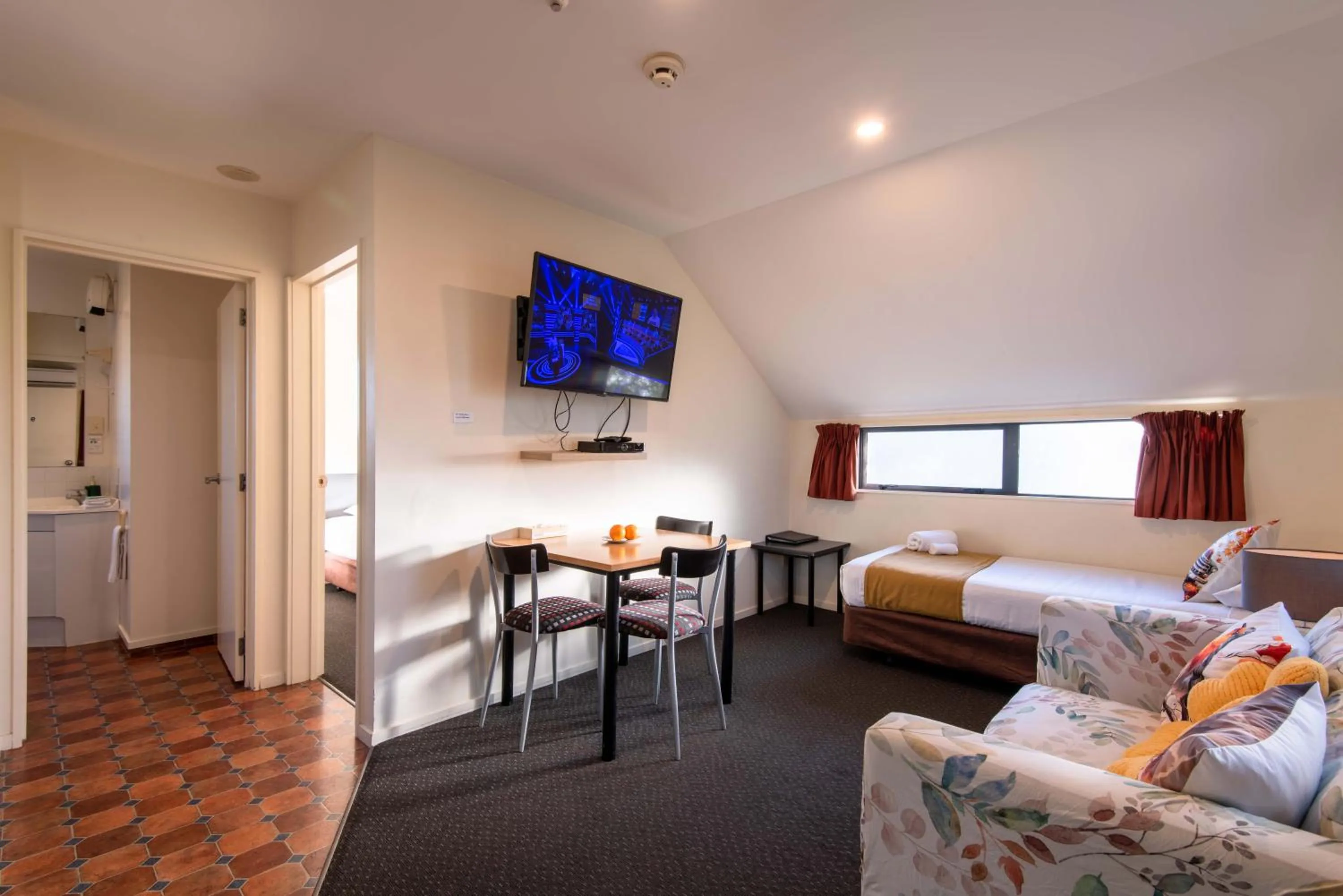 Bed in 298 Westside Motor Lodge