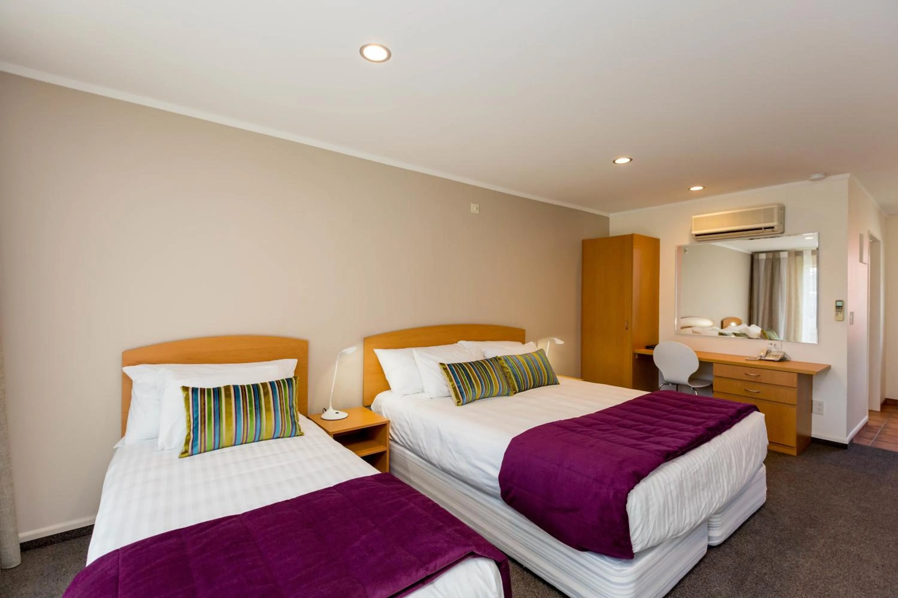 Bedroom, Bed in Aspen Court Motel Taihape