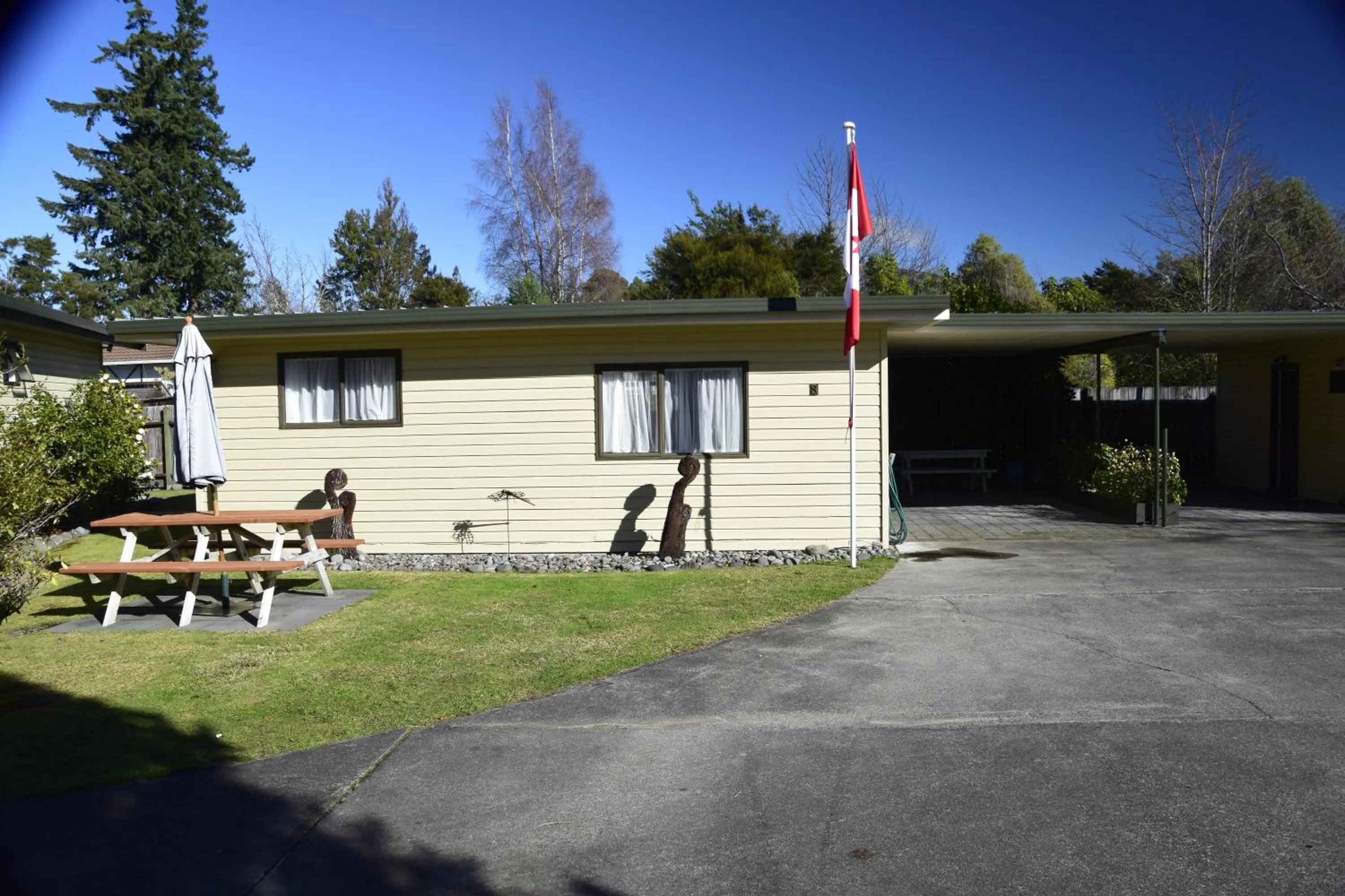 Facade/entrance in Judges Pool Motel Turangi
