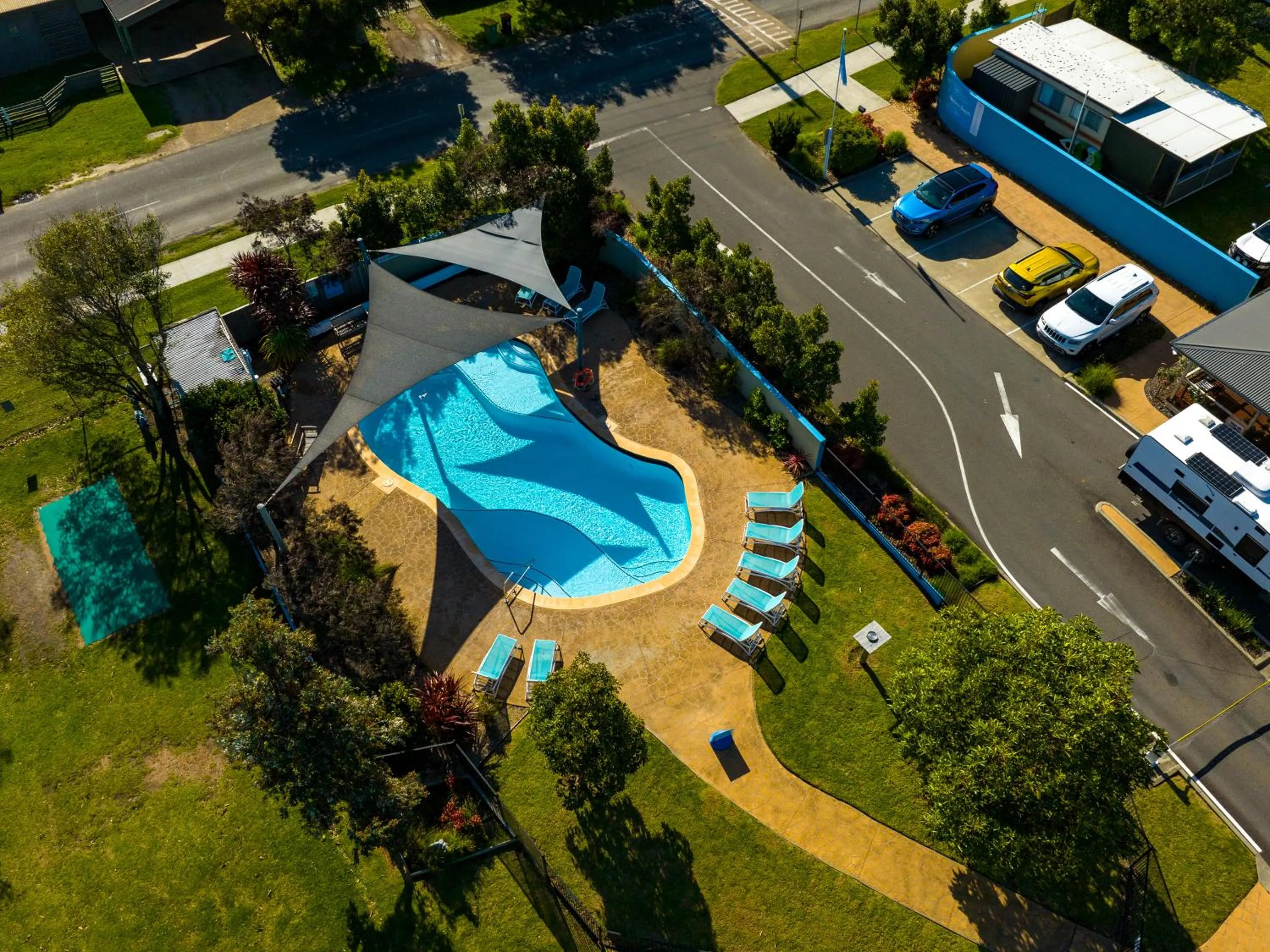Swimming pool in NRMA Eastern Beach Holiday Park