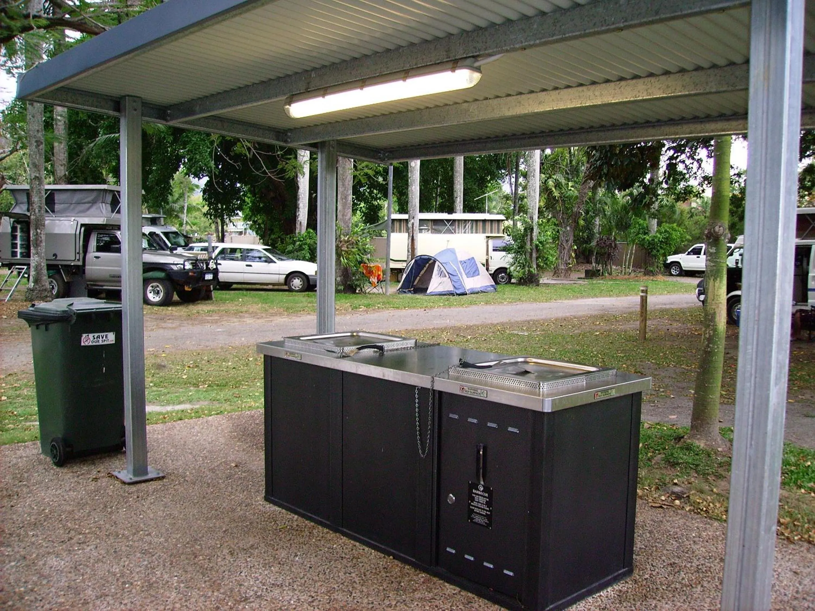 BBQ facilities in NRMA Cairns Holiday Park