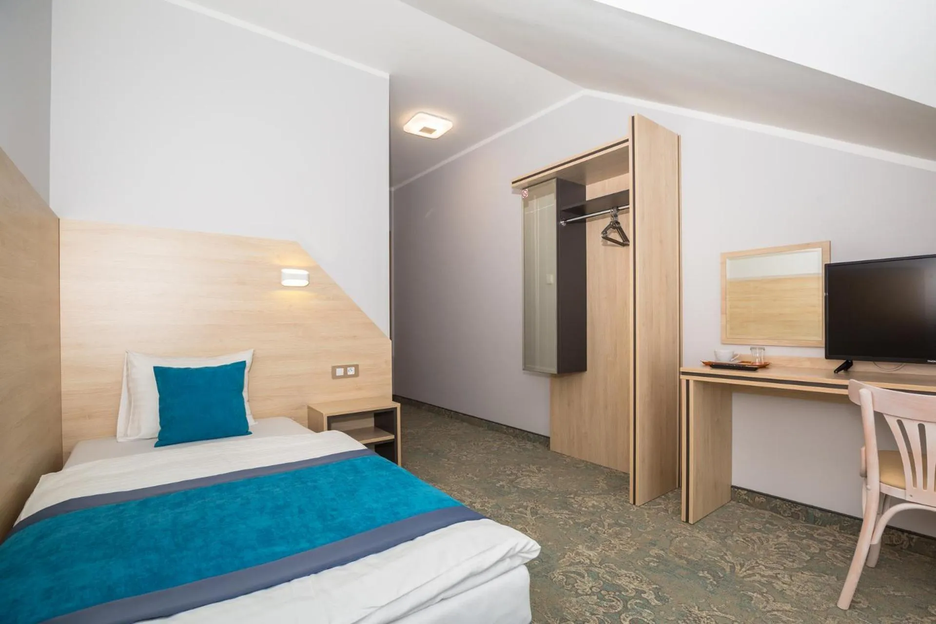 Photo of the whole room, Bed in Hotel Vela