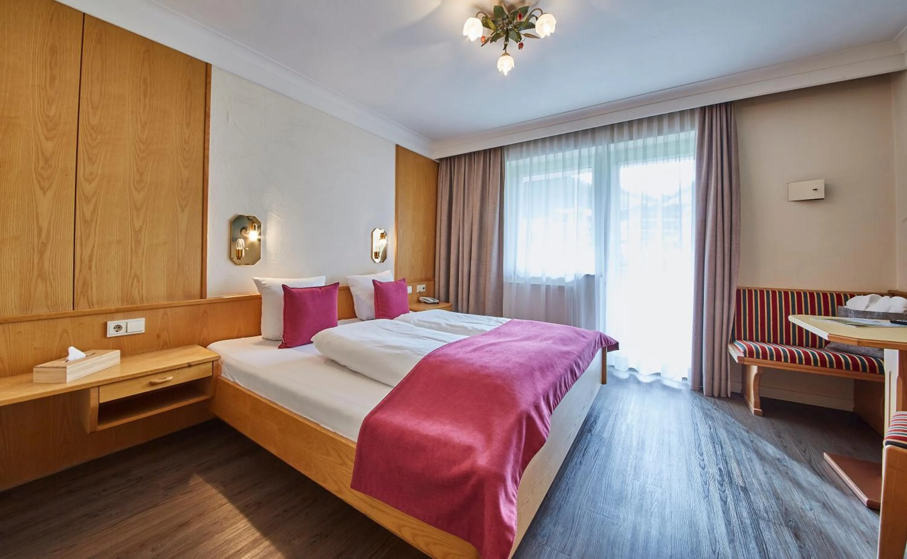 Photo of the whole room, Bed in Hotel Schachner
