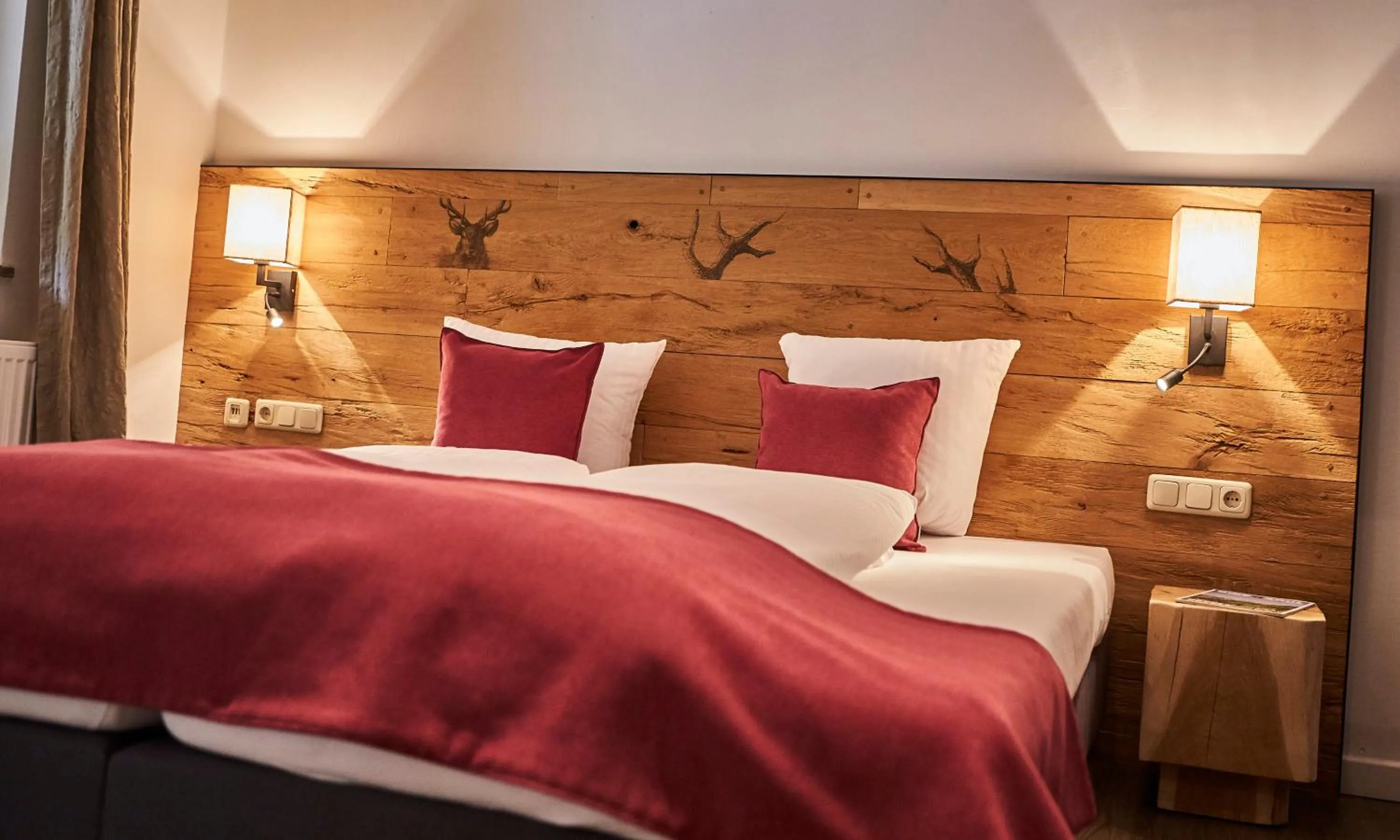Bedroom, Bed in Hotel Schachner