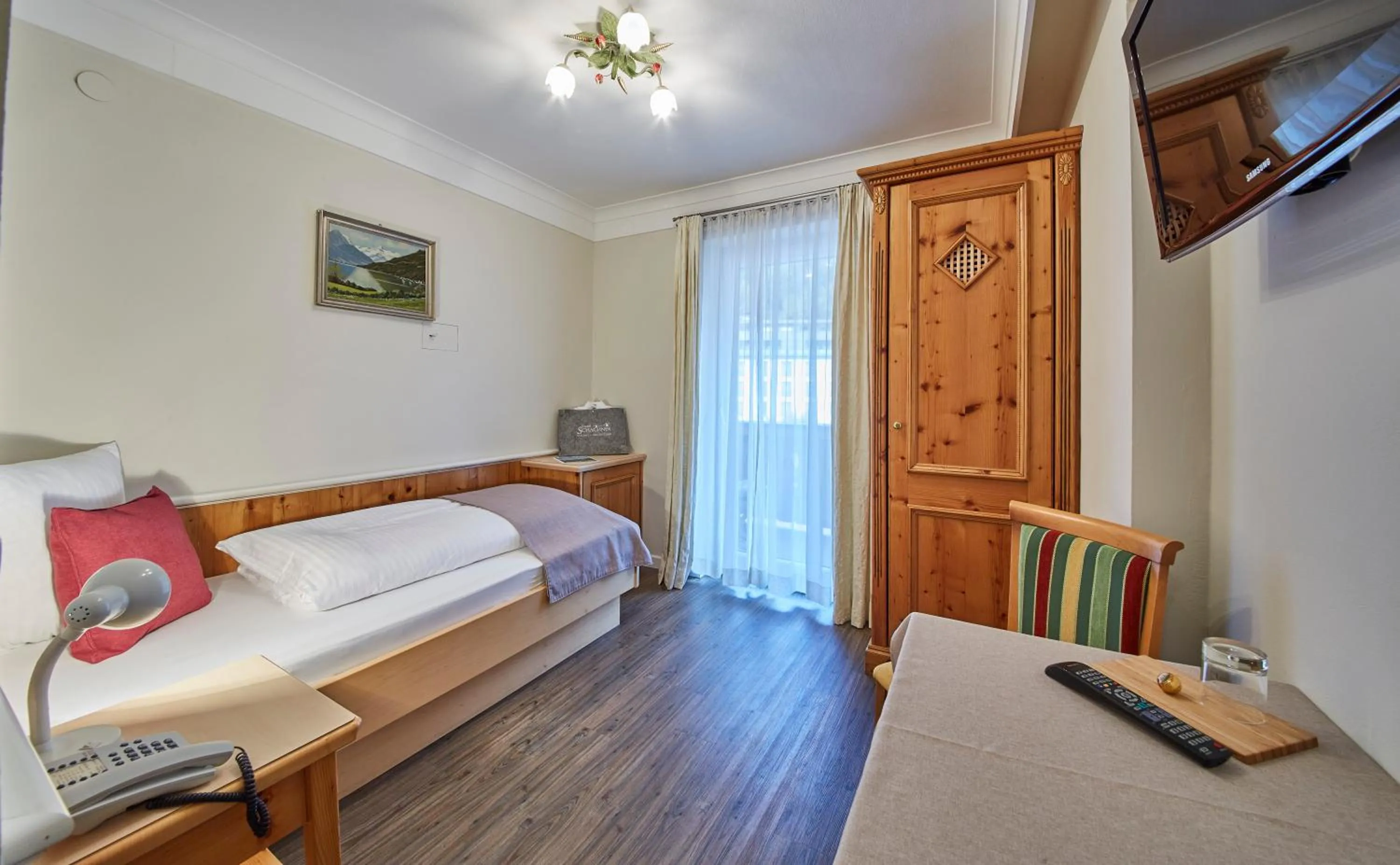 Photo of the whole room, Bed in Hotel Schachner