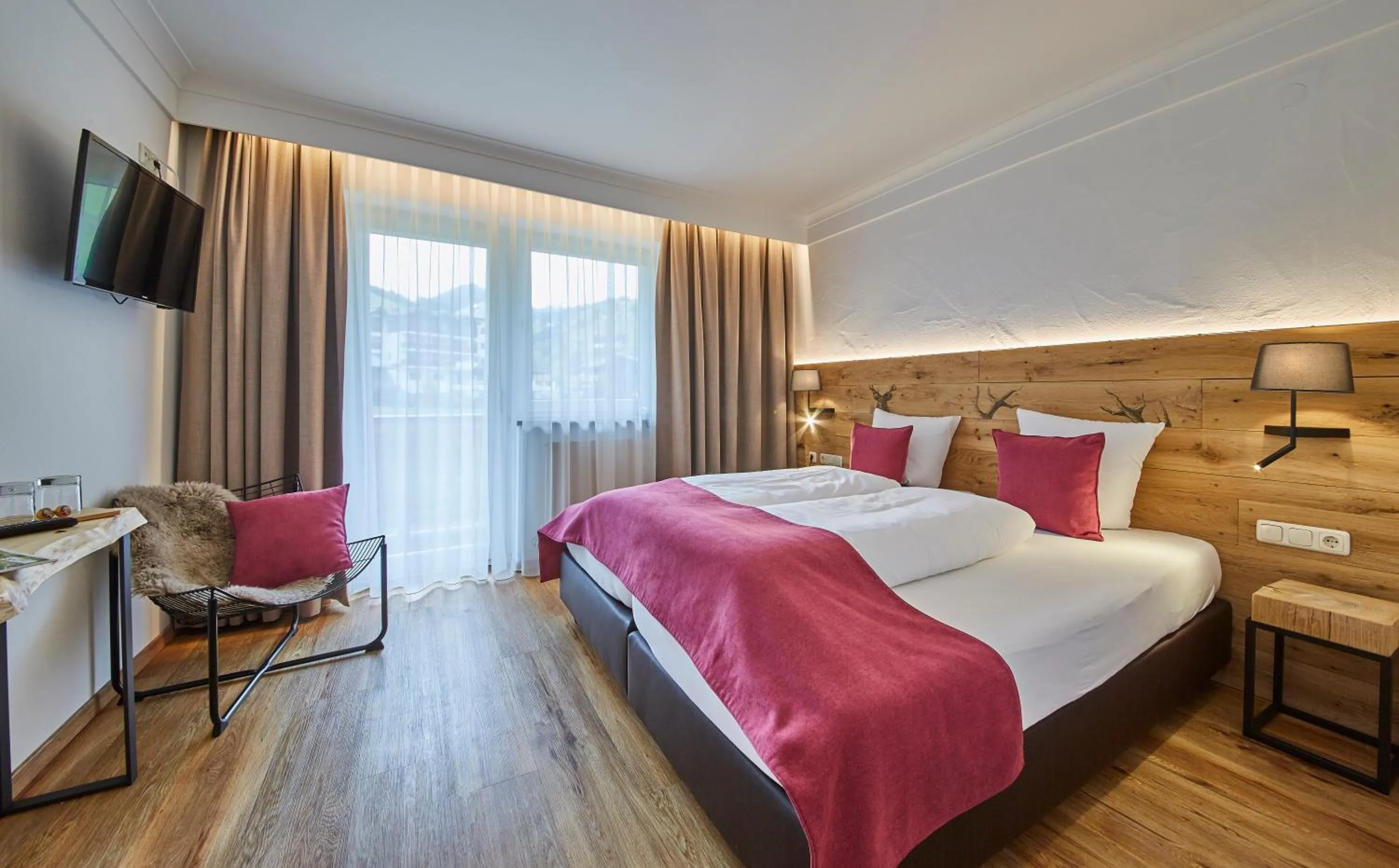 Photo of the whole room, Bed in Hotel Schachner