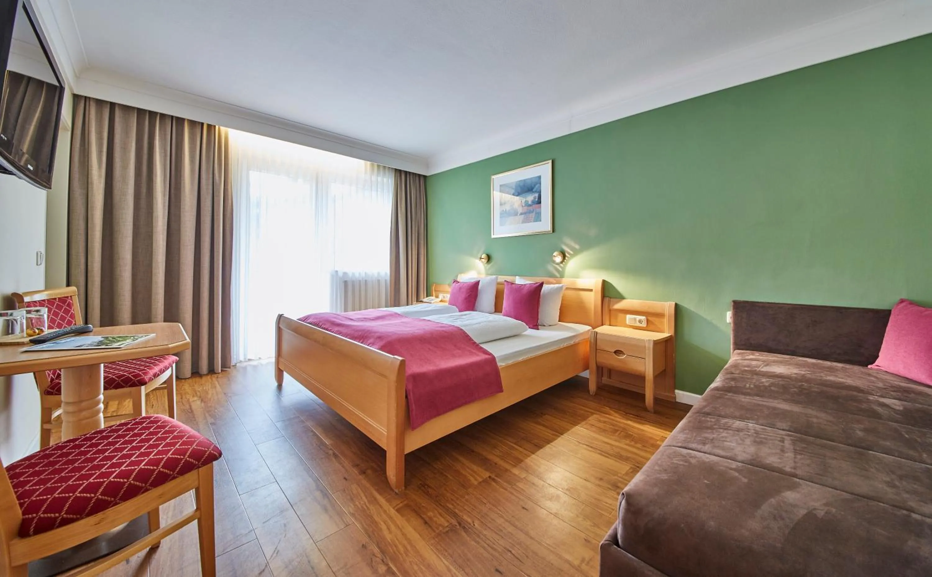 Photo of the whole room, Bed in Hotel Schachner