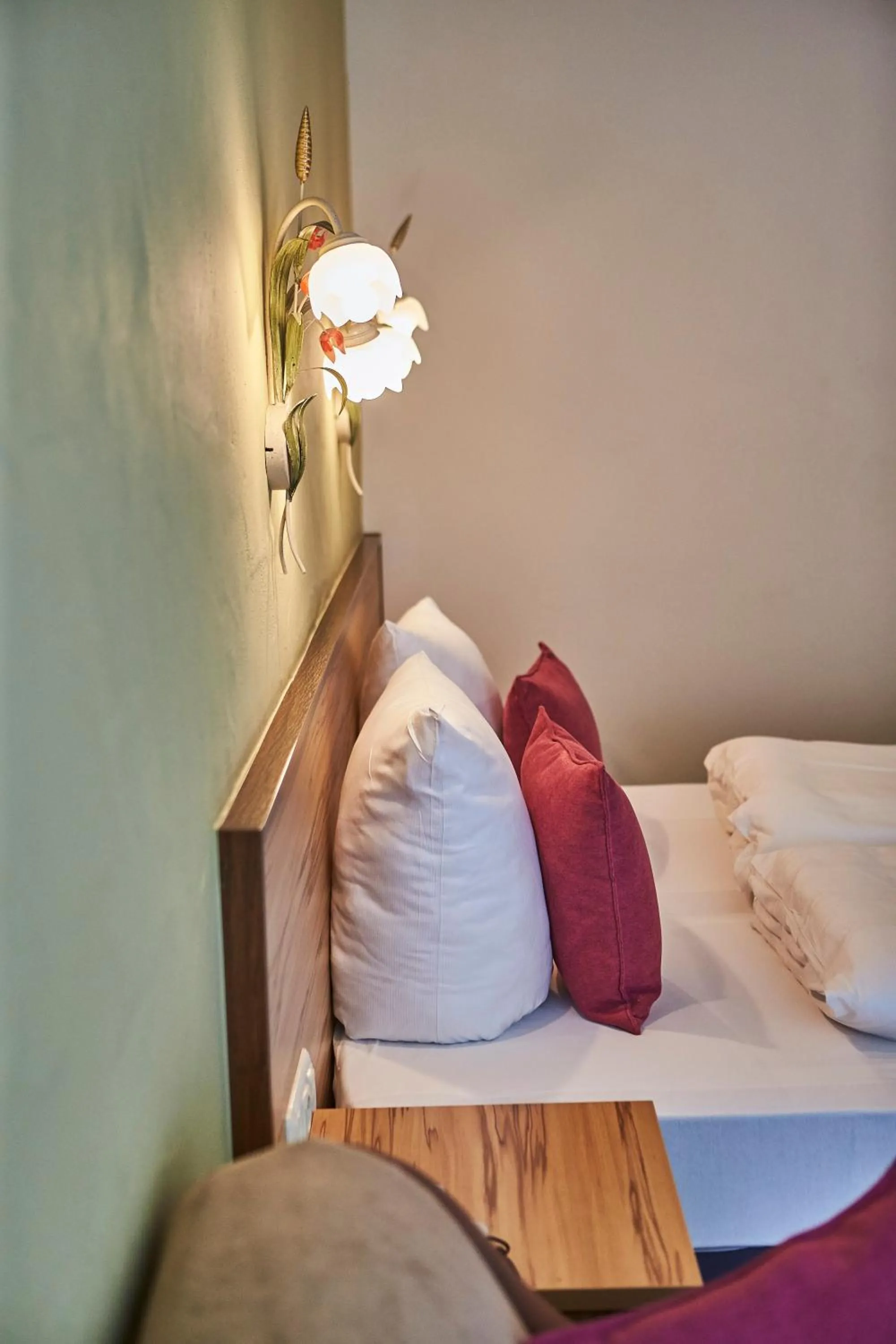 Decorative detail, Bed in Hotel Schachner