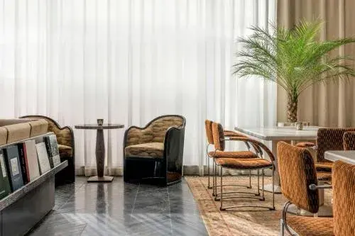 Roomers Munich, Autograph Collection Roomers Munich, Autograph Collection