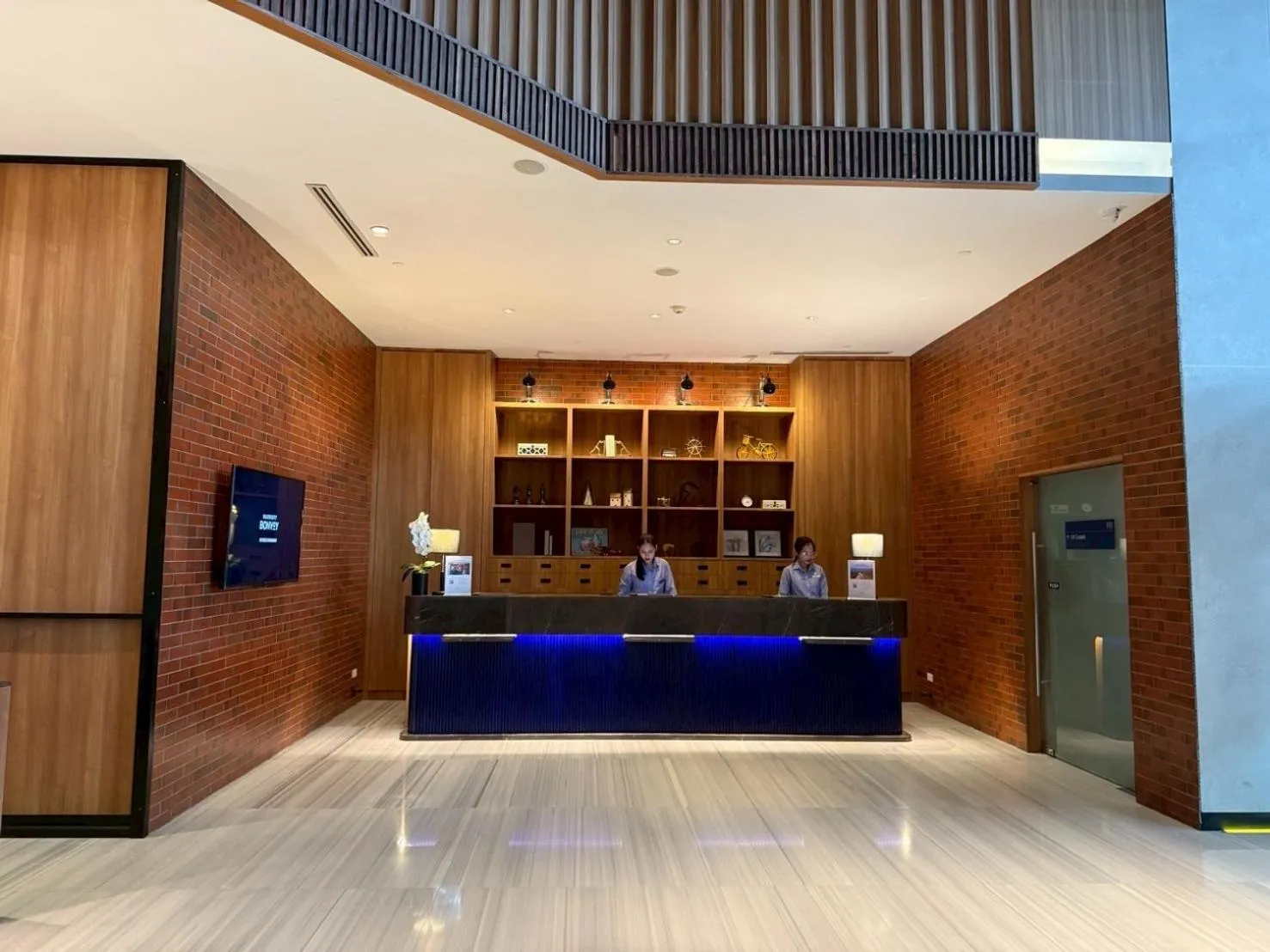 Lobby or reception in Four Points by Sheraton Bangkok Ploenchit Sukhumvit