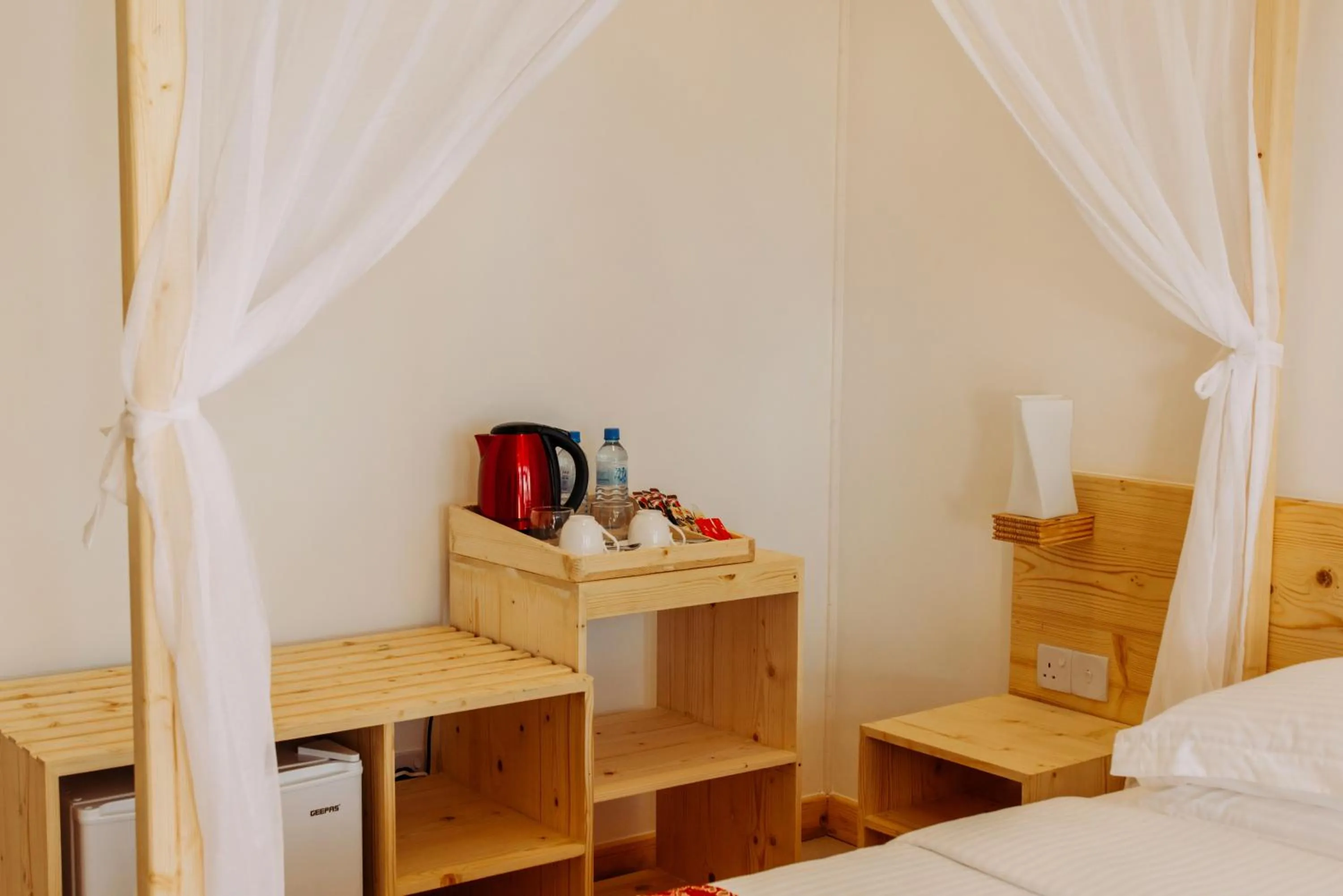 Coffee/tea facilities, Bed in WAVE SOUND by 3S Maldives