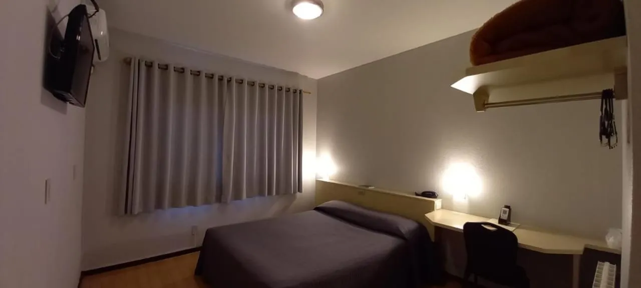 Bed in San Bernardo Park Hotel