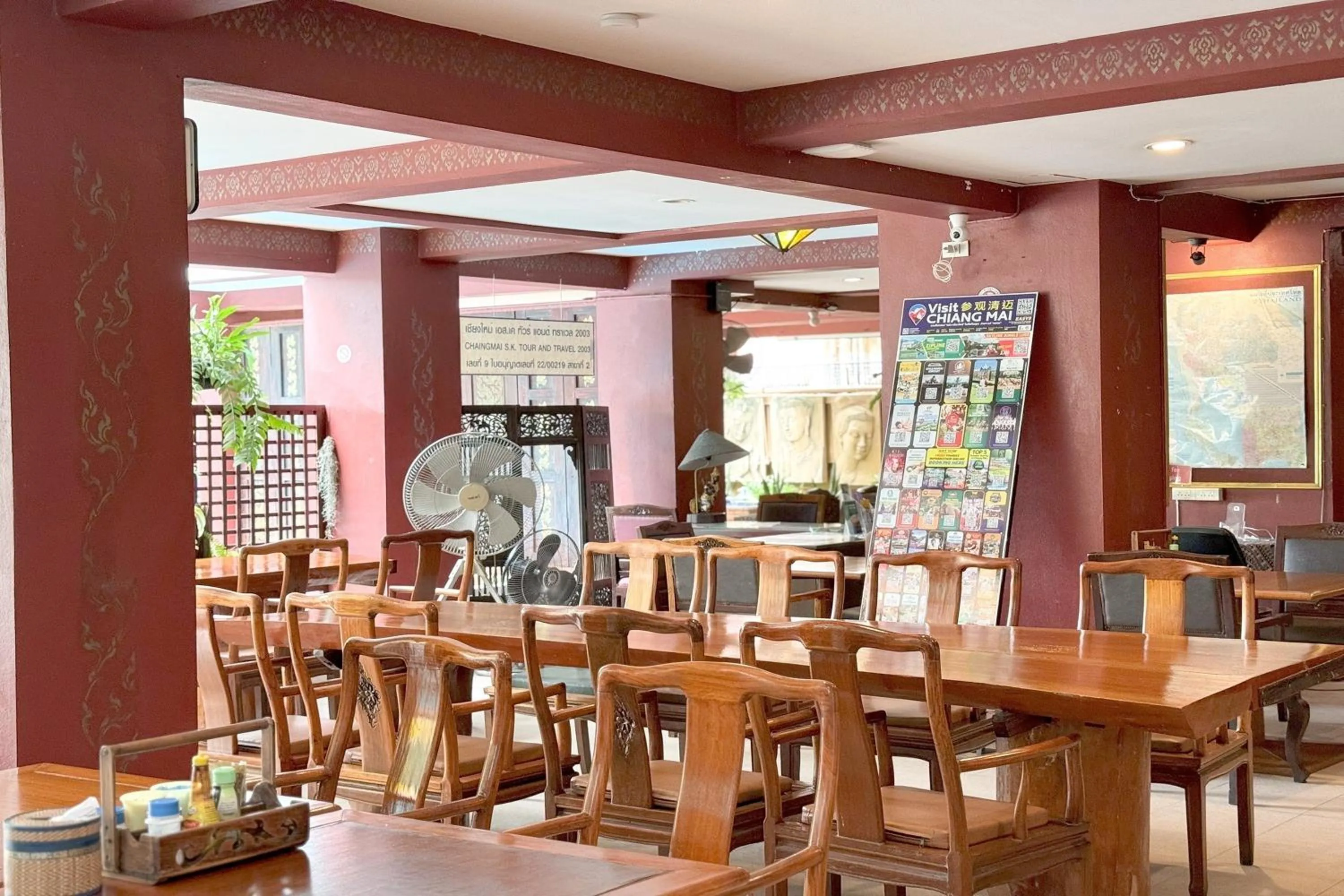 Restaurant/places to eat in SK House 2