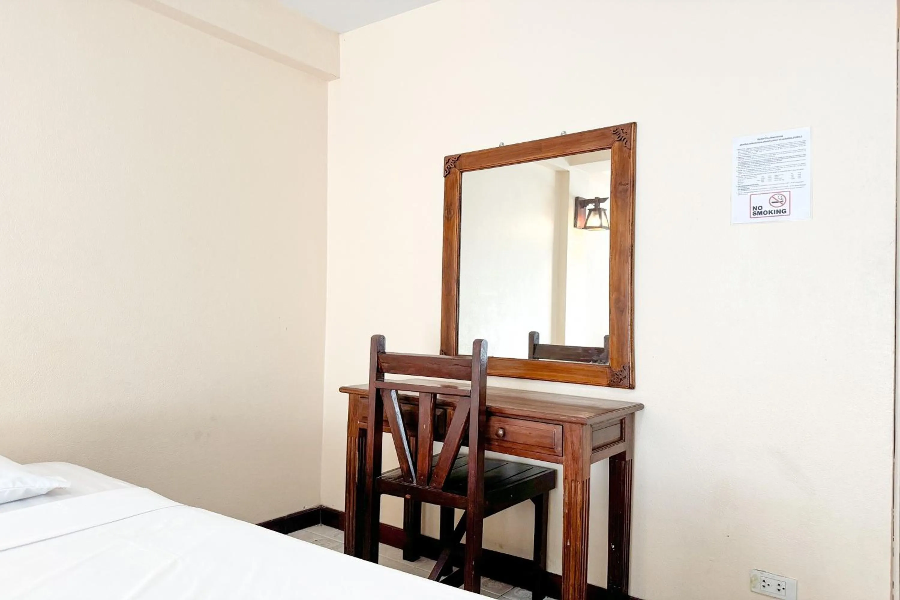 Bedroom, Bed in SK House 2