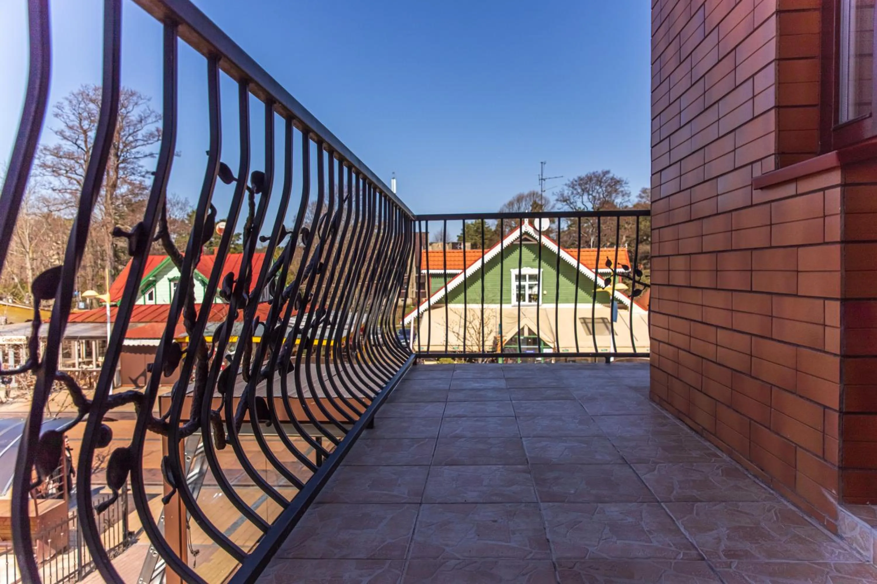 Balcony/Terrace in Senoji Hansa Hotel