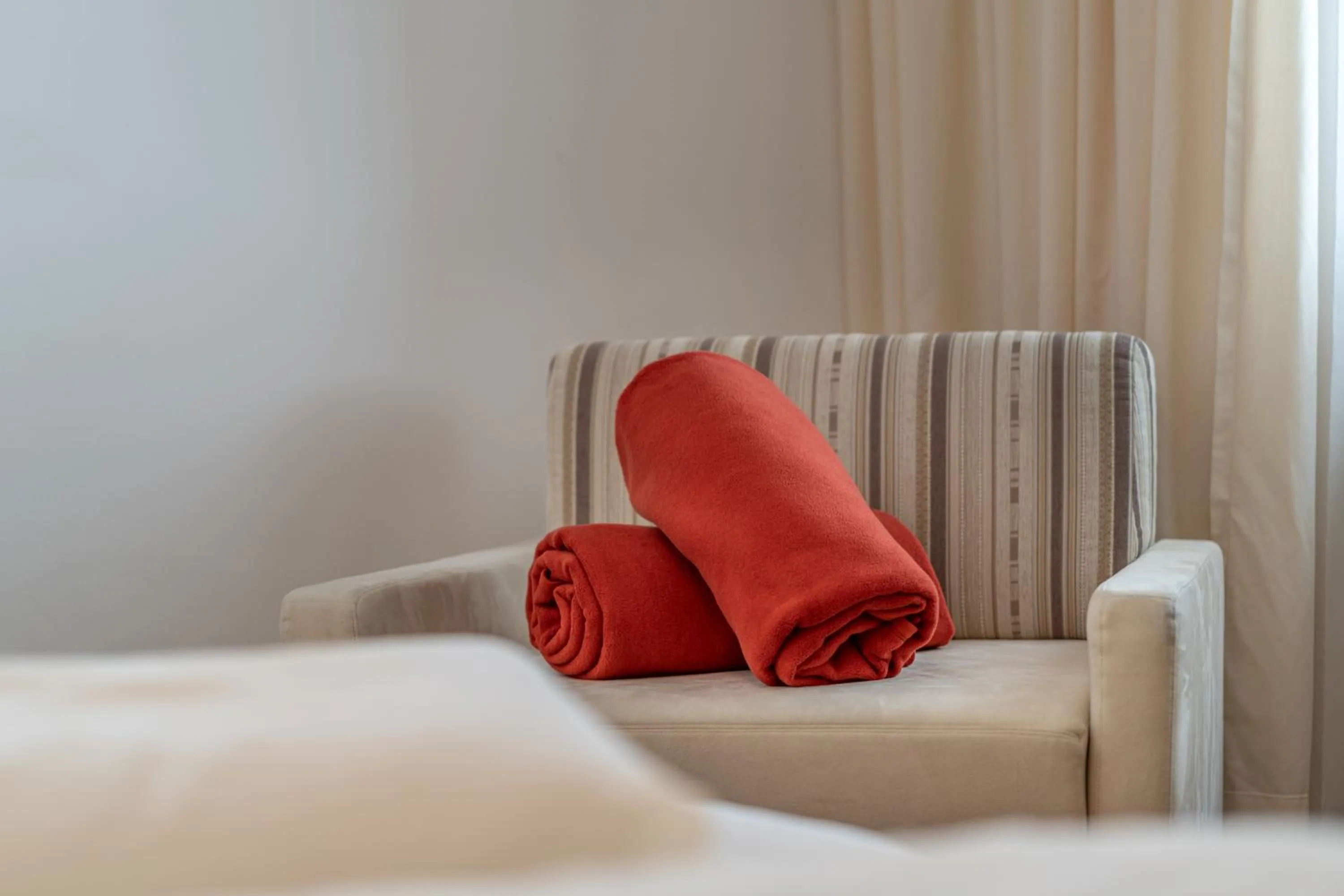 Living room, Bed in Hotel Hochsölden