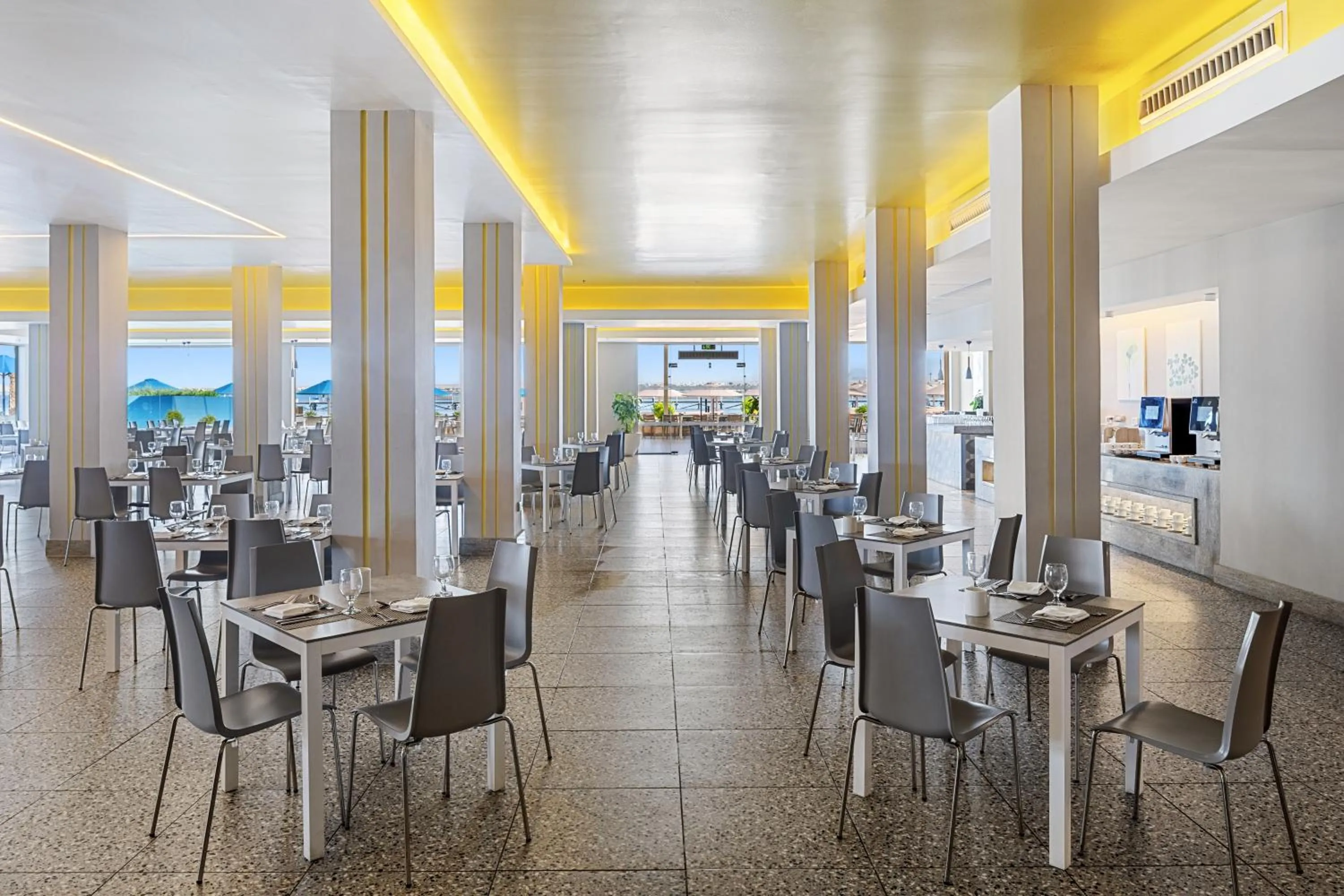 Restaurant/places to eat in Beach Albatros Aqua Park - Hurghada