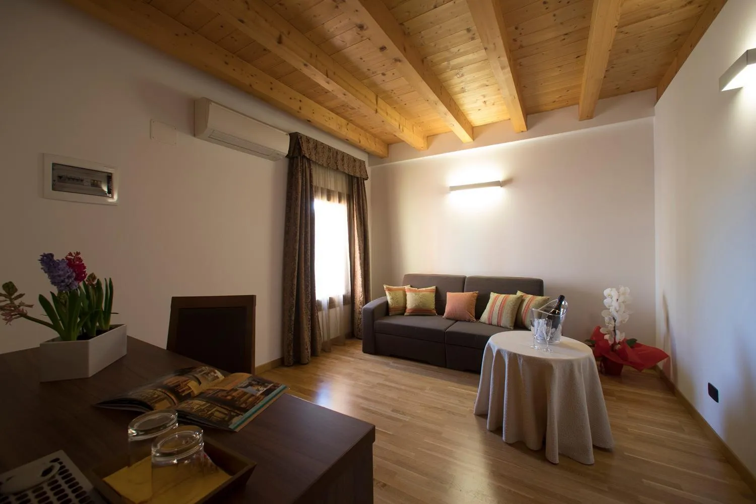 Living room in Hotel C25