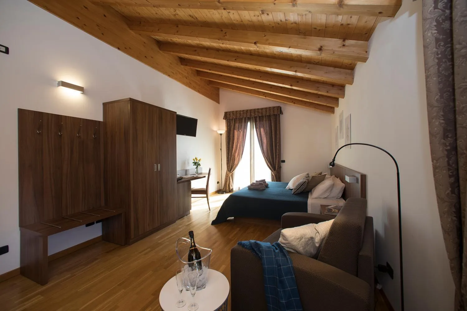 Photo of the whole room, Bed in Hotel C25