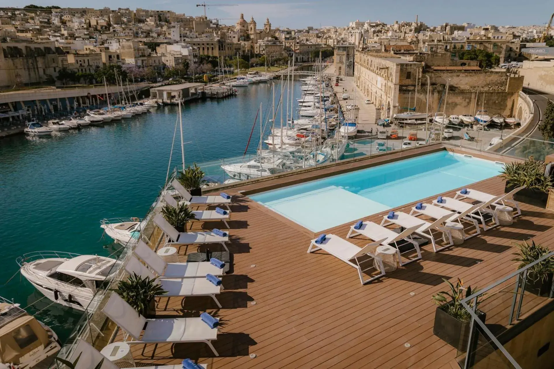 Property building in Cugo Gran Macina Malta Property building in Cugo Gran Macina Malta