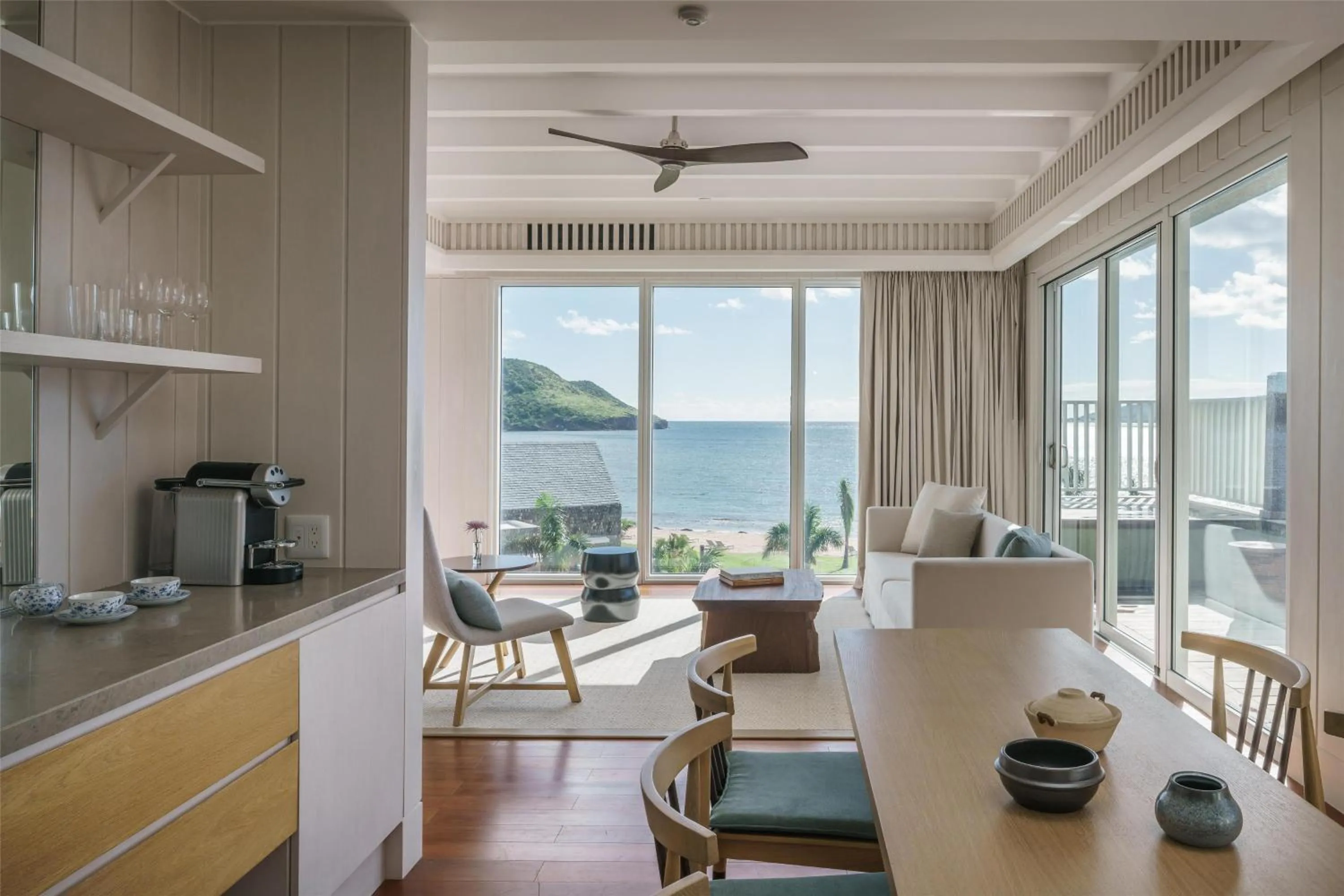 Photo of the whole room in Park Hyatt St. Kitts