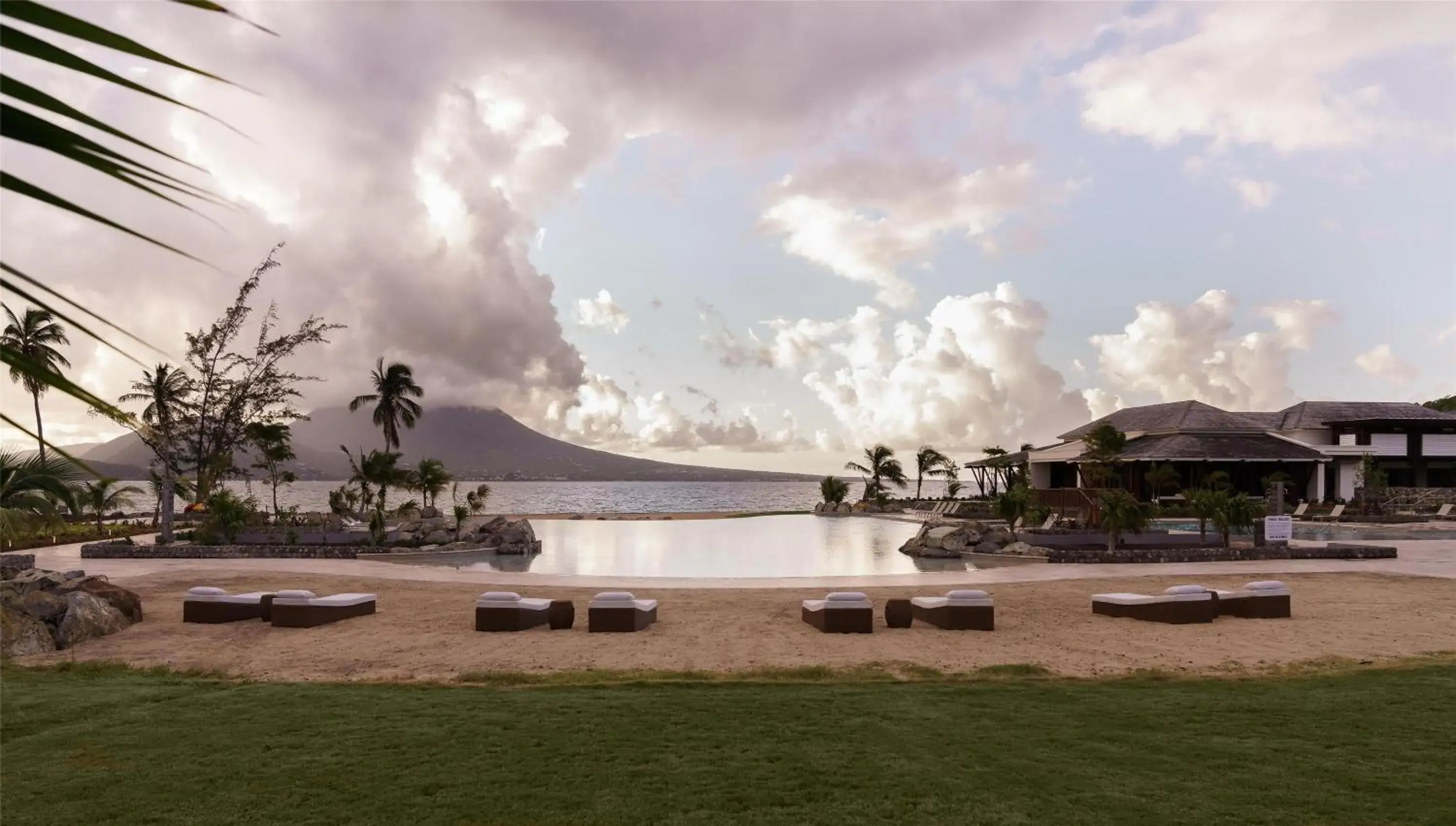 Swimming pool in Park Hyatt St. Kitts Swimming pool in Park Hyatt St. Kitts