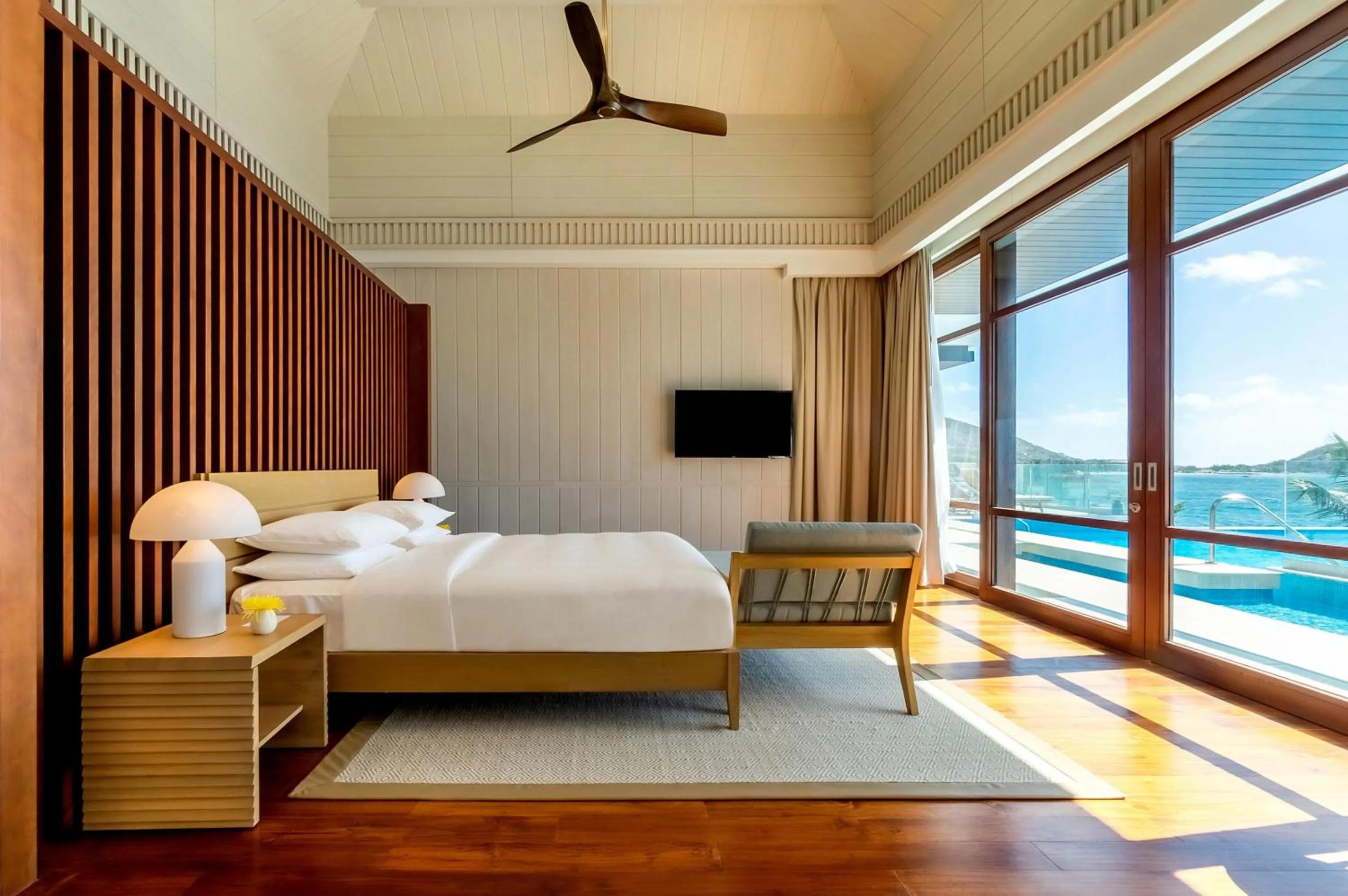 Photo of the whole room, Bed in Park Hyatt St. Kitts