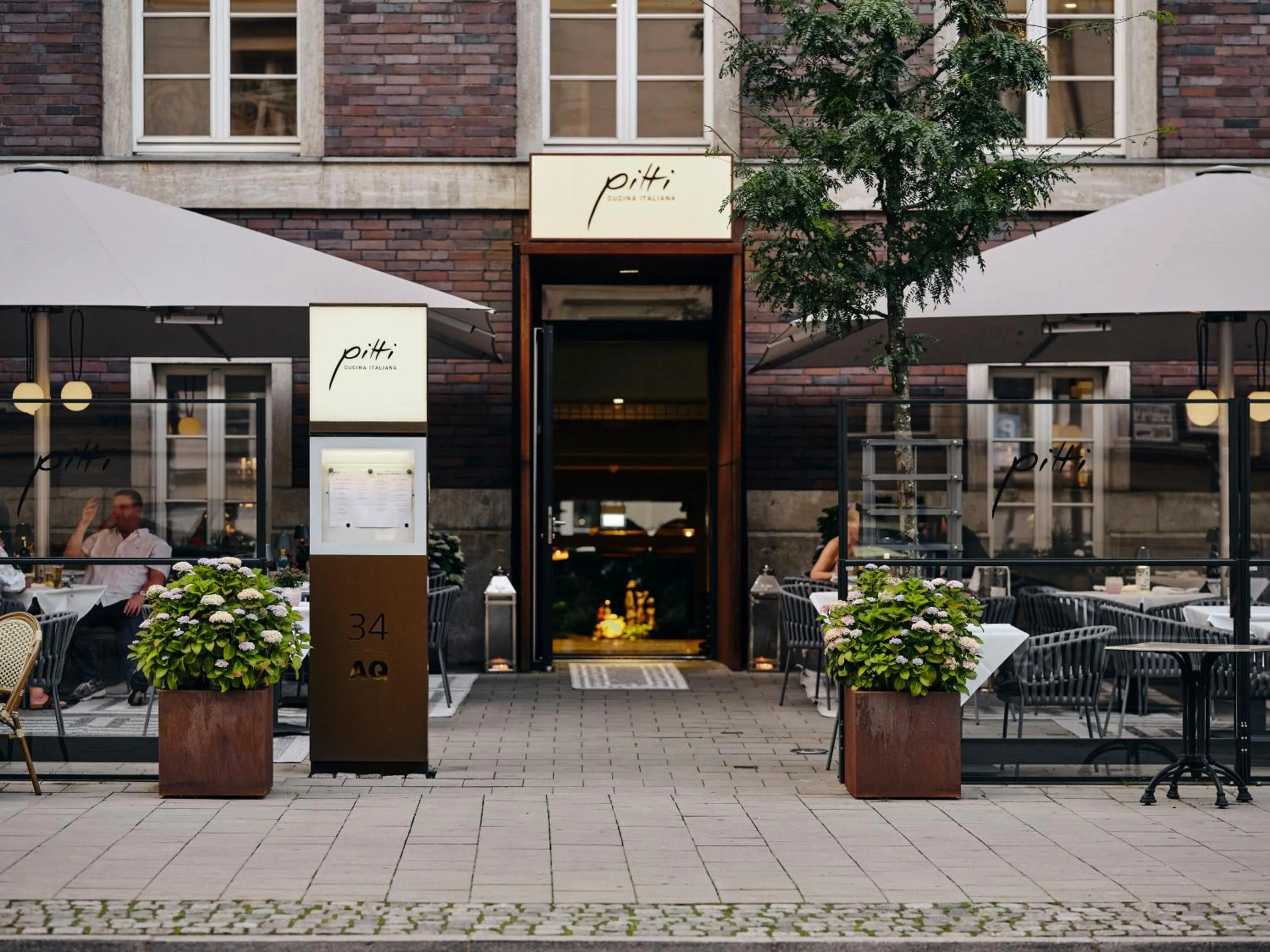 Restaurant/places to eat in The Wellem, in The Unbound Collection by Hyatt