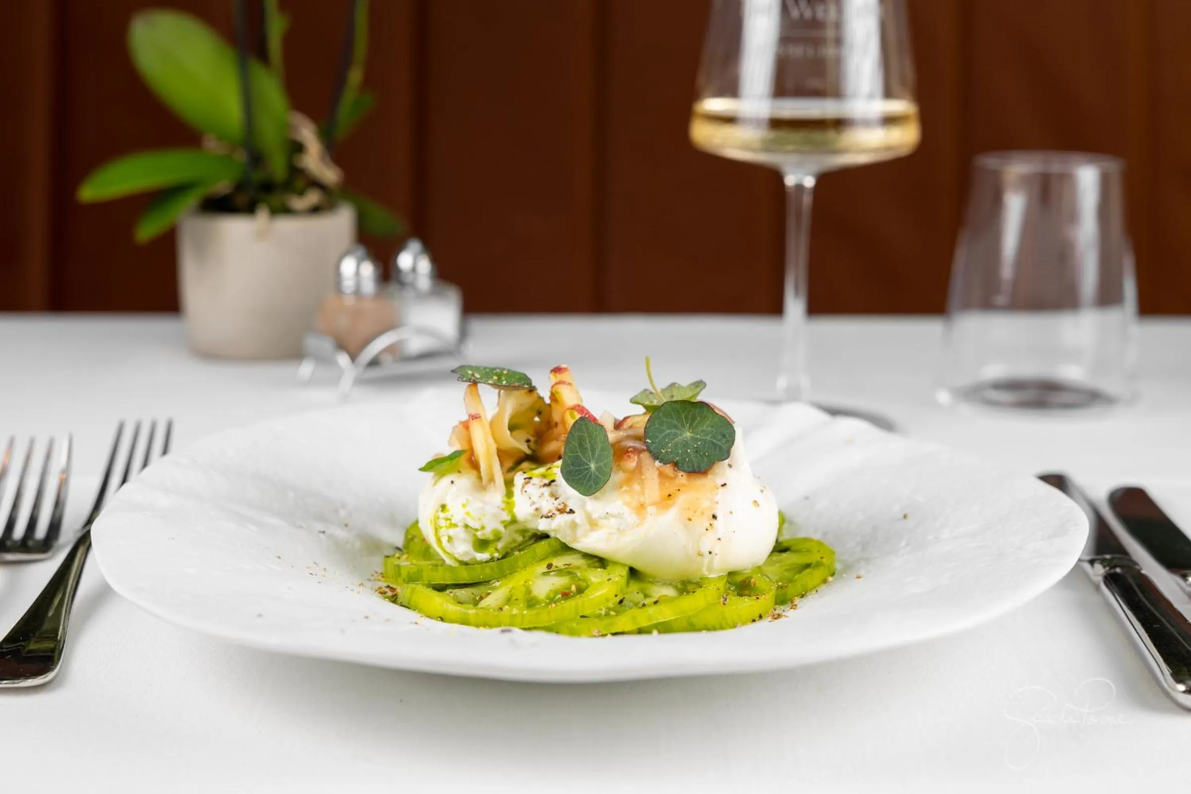 Restaurant/places to eat in The Wellem, in The Unbound Collection by Hyatt