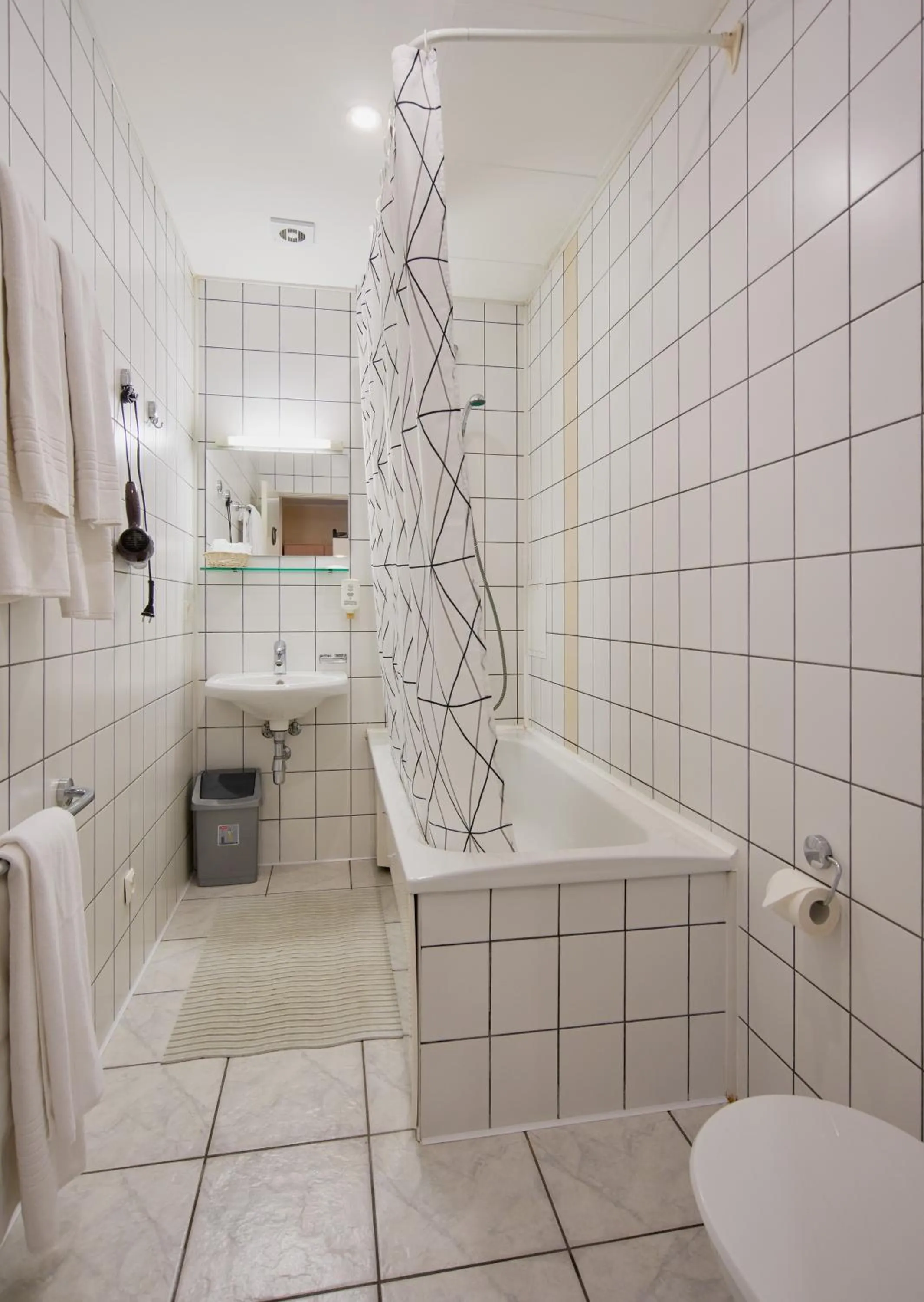 Bathroom in Angel Town Hall Apartments