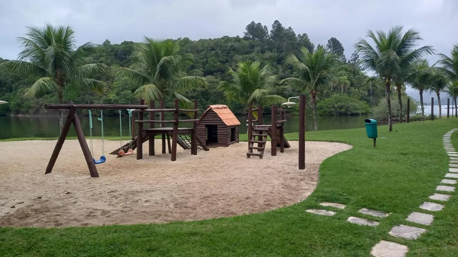 Flat no Resort em Angra Dos Reis RJ