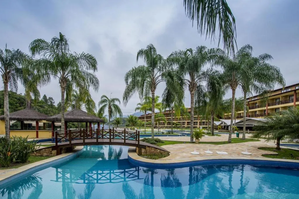 Swimming pool in Flat no Resort em Angra Dos Reis RJ