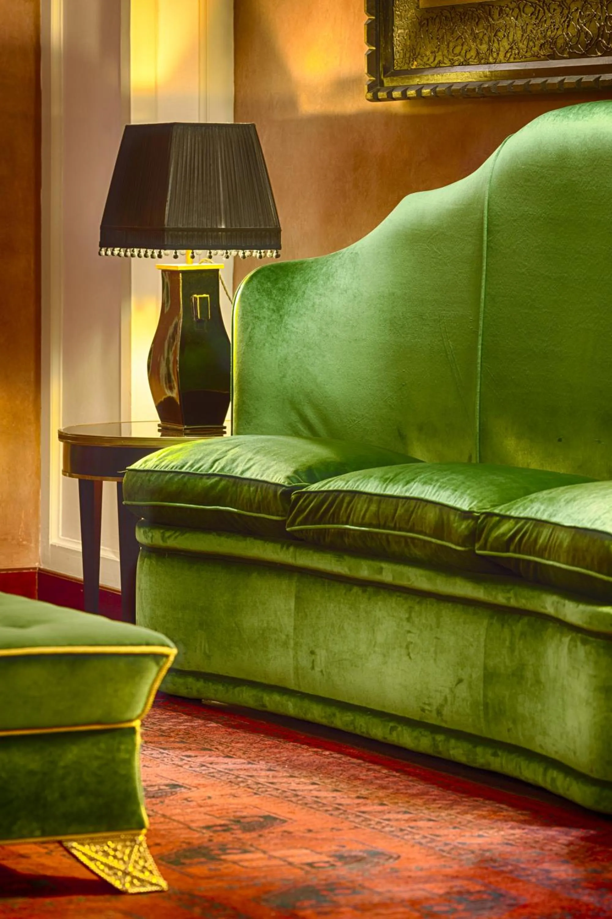 Seating area in Villa Cora