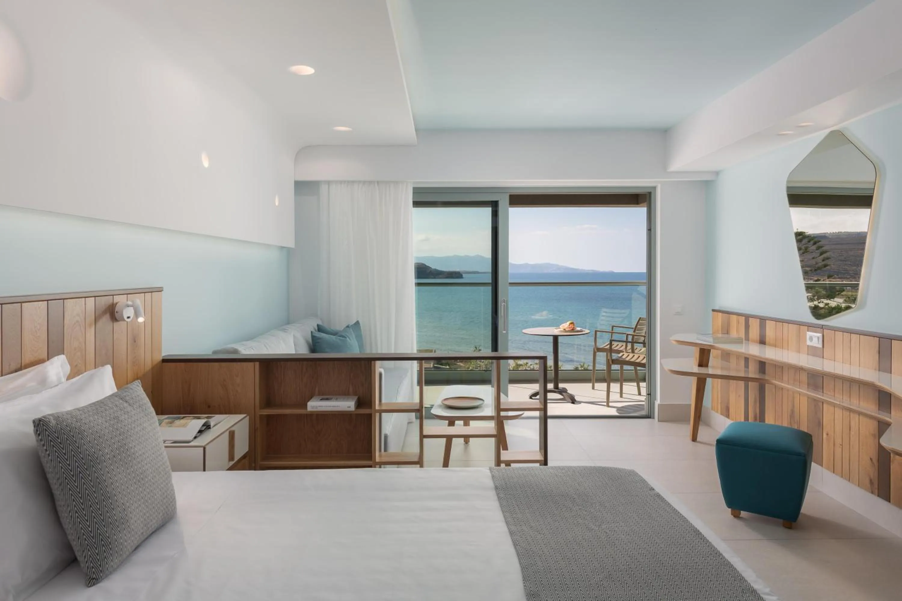 Photo of the whole room in Arina Beach Resort