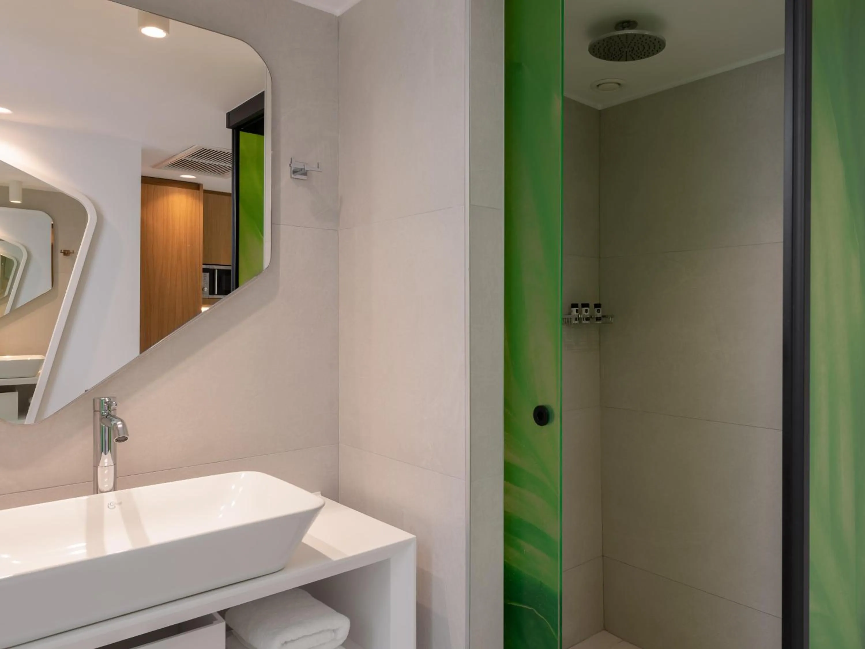 Bathroom in Arina Beach Resort