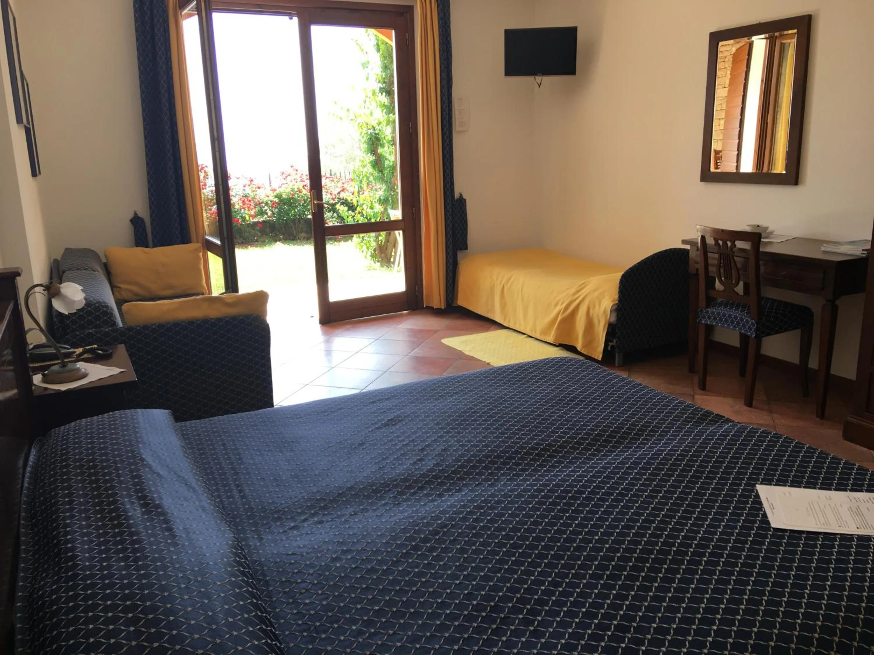 Photo of the whole room in Belvedere Hotel & Villa