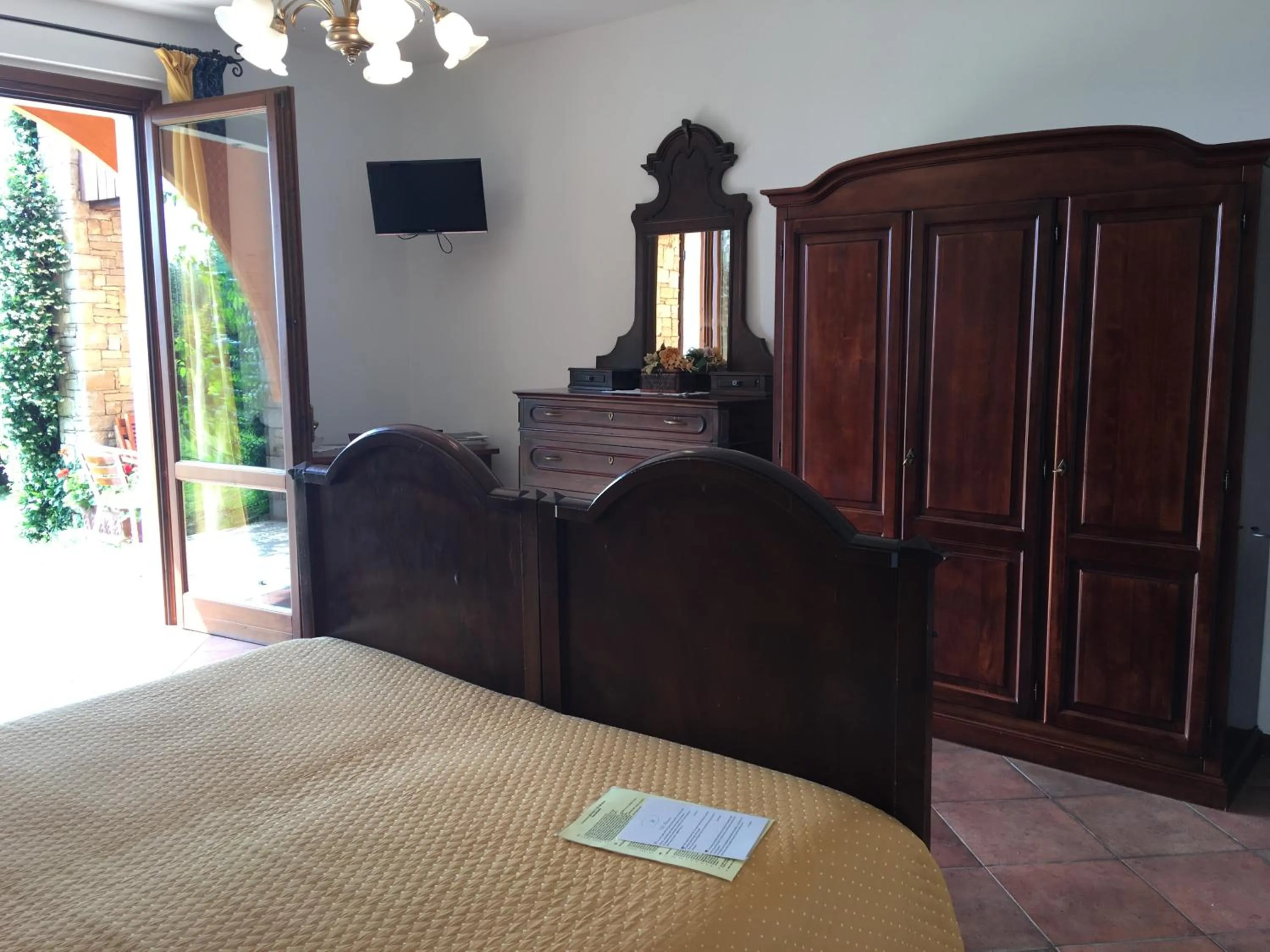 Photo of the whole room in Belvedere Hotel & Villa