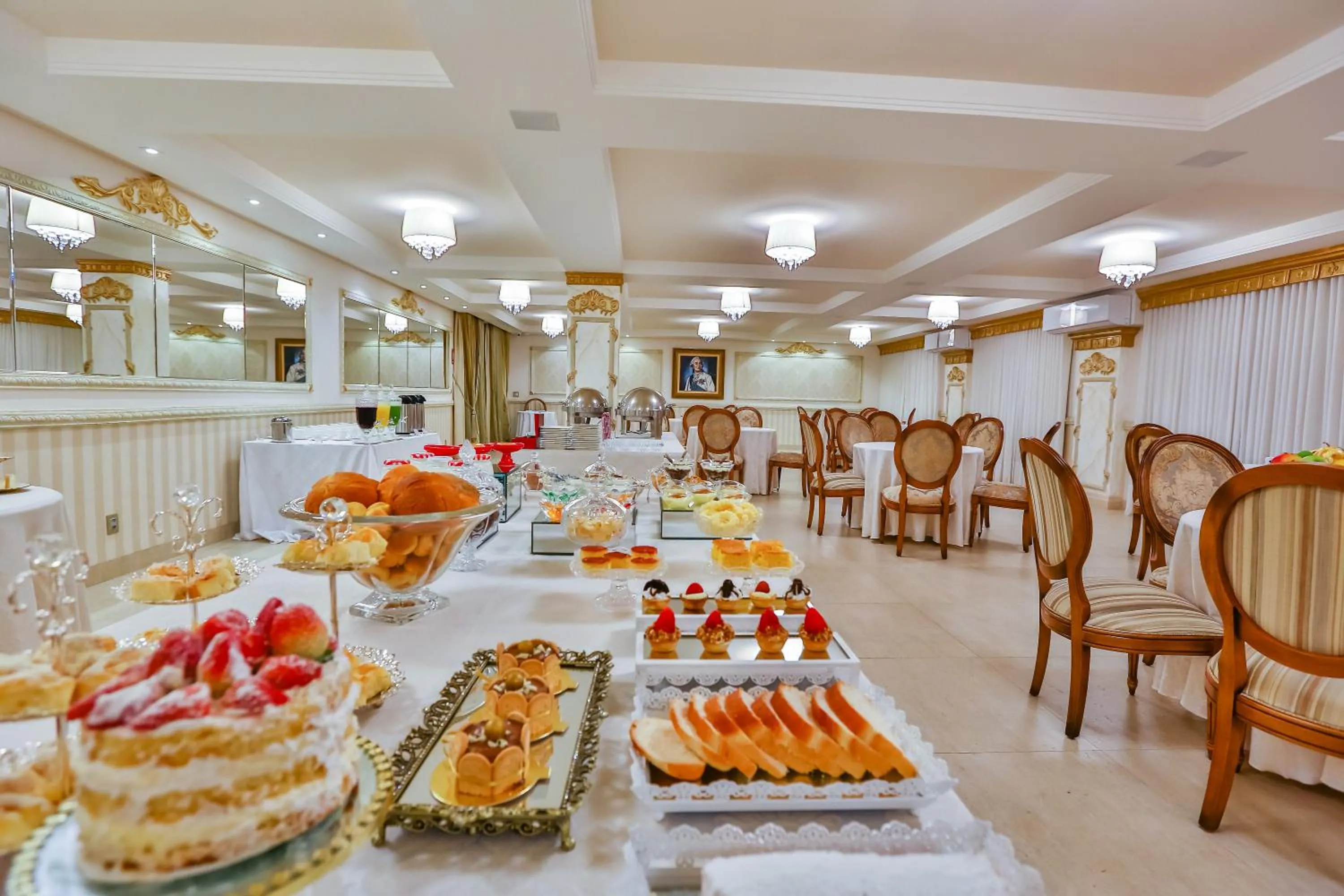 Golden Lis Hotel Boutique