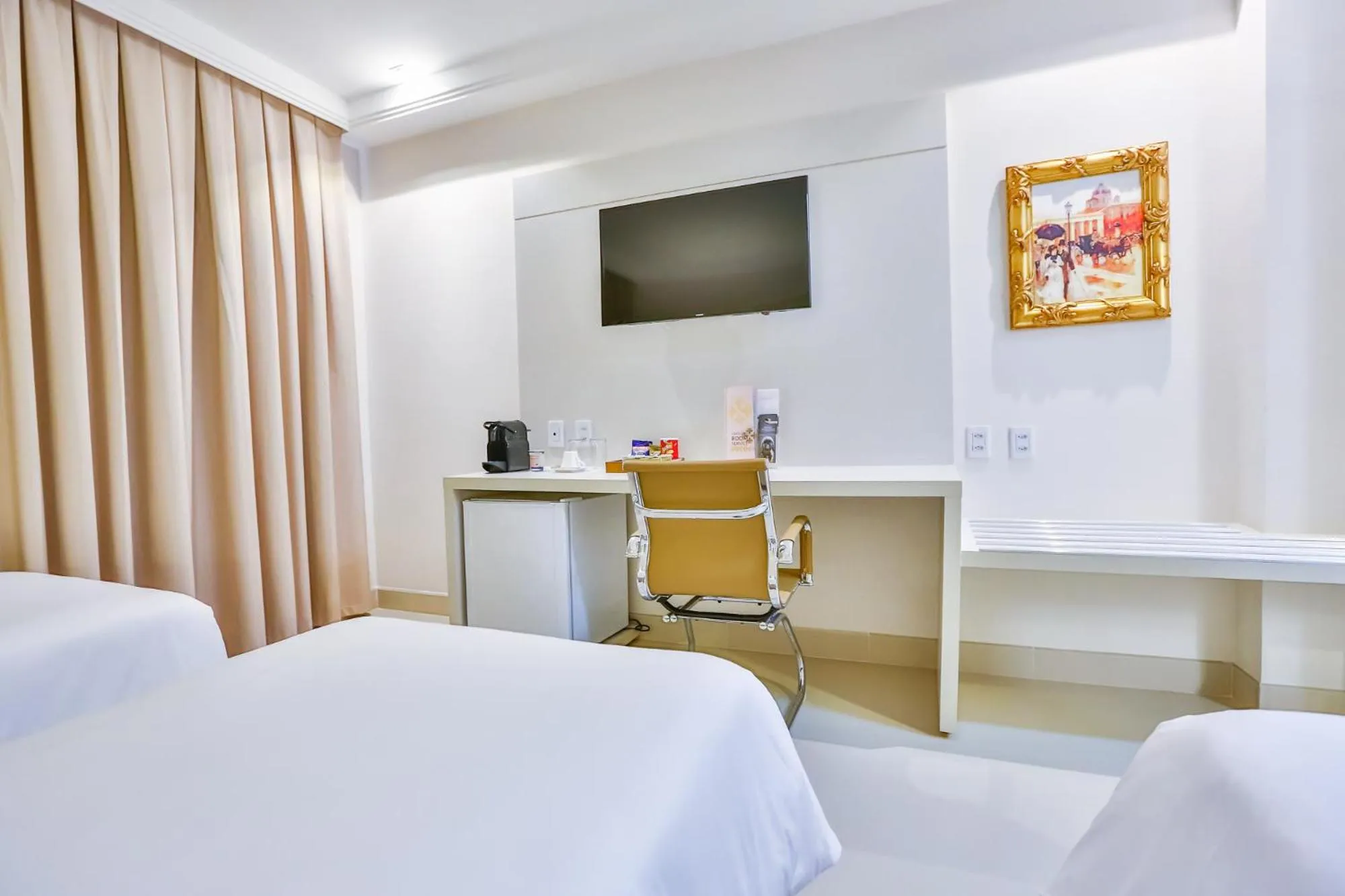 Bed in Golden Lis Hotel Boutique